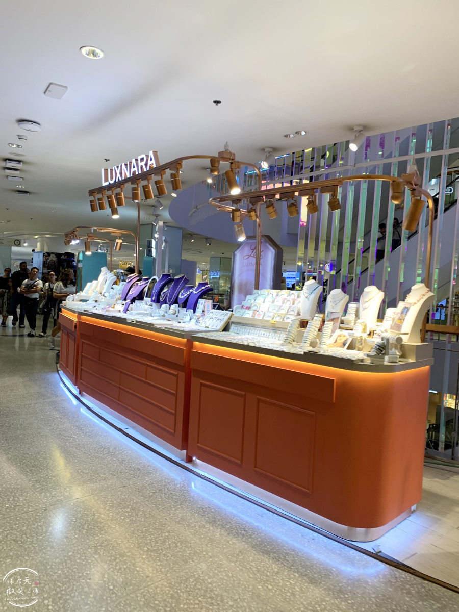 Luxnara Jewelry