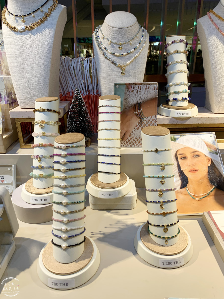 Luxnara Jewelry