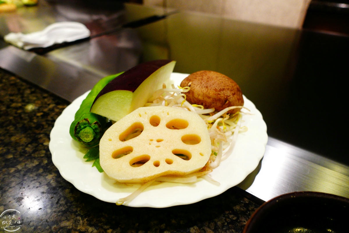 神戶牛排推薦∥Mouriya三宮店,三宮站附近超人氣鐵板燒︱神戶牛極上沙朗牛排,商業午餐CP值高,老饕必訪神戶經典牛排店,菜單、價位到口感,一次看懂這家百年老店!超過140年 - 第28張圖 Mouriya