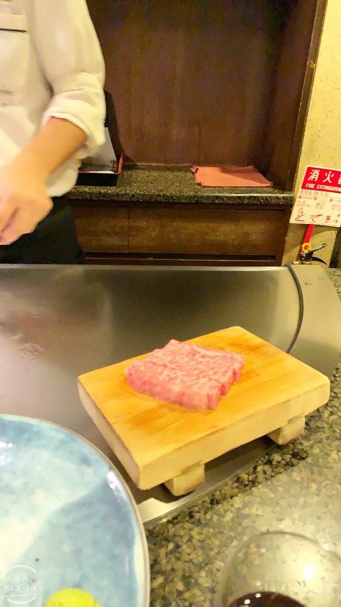 神戶牛排推薦∥Mouriya三宮店,三宮站附近超人氣鐵板燒︱神戶牛極上沙朗牛排,商業午餐CP值高,老饕必訪神戶經典牛排店,菜單、價位到口感,一次看懂這家百年老店!超過140年 - 第37張圖 Mouriya