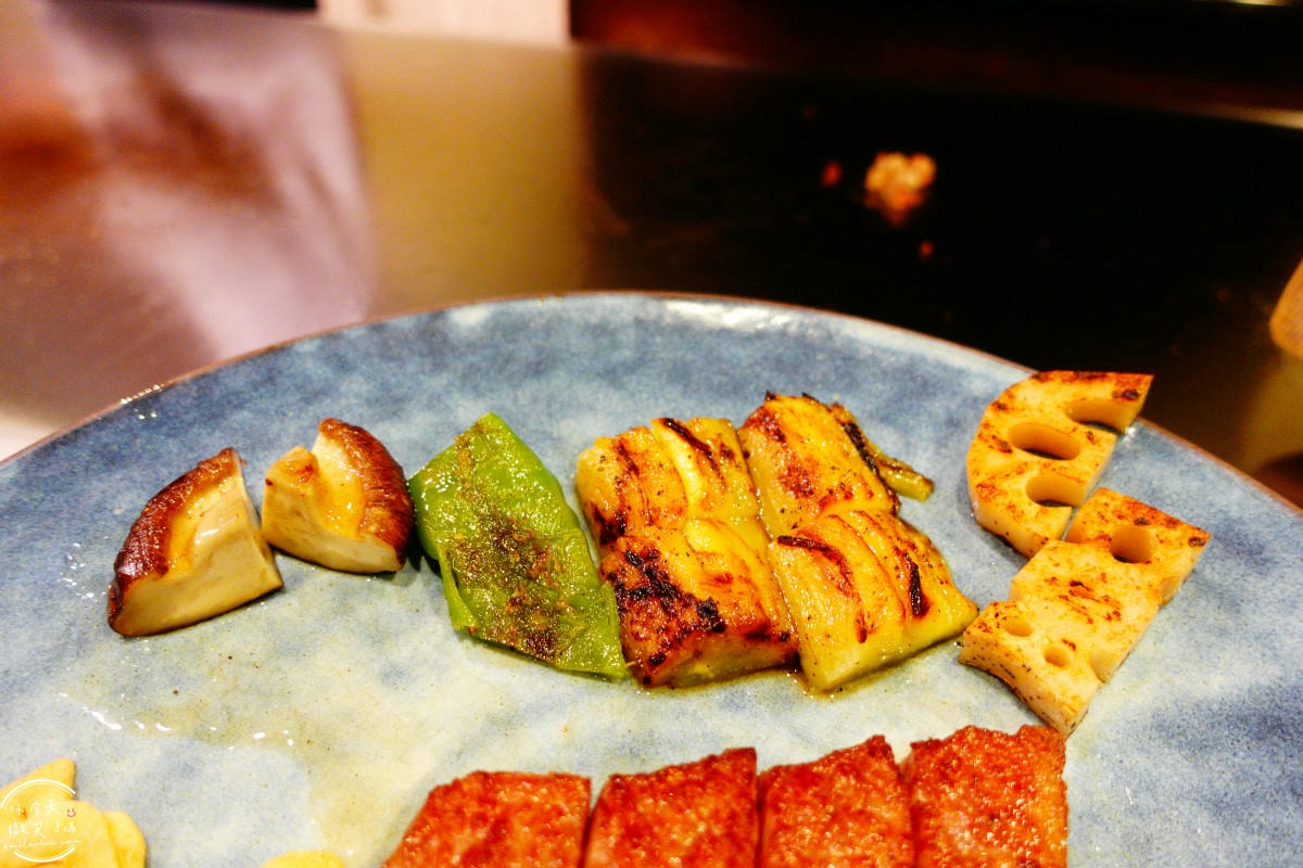 神戶牛排推薦∥Mouriya三宮店,三宮站附近超人氣鐵板燒︱神戶牛極上沙朗牛排,商業午餐CP值高,老饕必訪神戶經典牛排店,菜單、價位到口感,一次看懂這家百年老店!超過140年 - 第47張圖 Mouriya