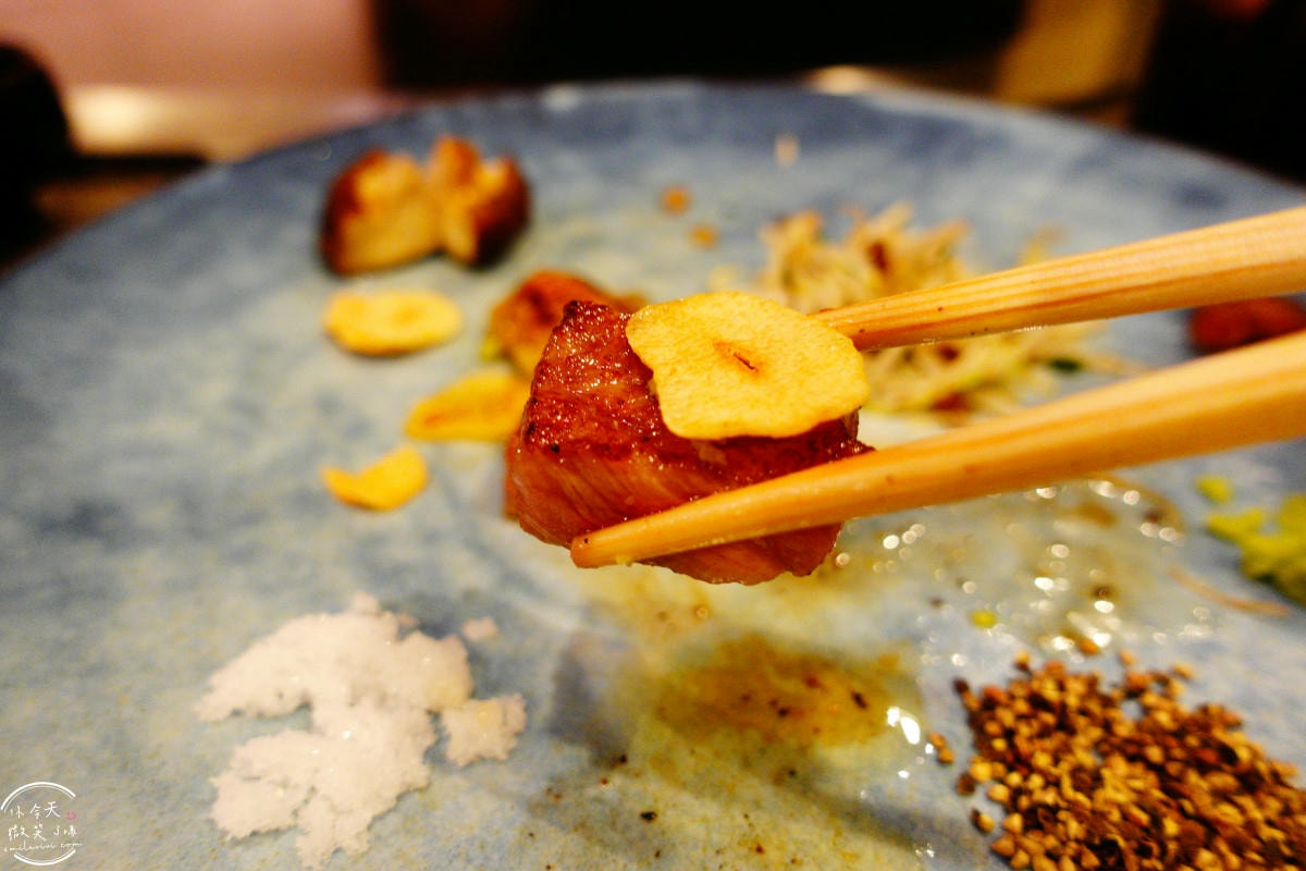 神戶牛排推薦∥Mouriya三宮店,三宮站附近超人氣鐵板燒︱神戶牛極上沙朗牛排,商業午餐CP值高,老饕必訪神戶經典牛排店,菜單、價位到口感,一次看懂這家百年老店!超過140年 - 第44張圖 Mouriya