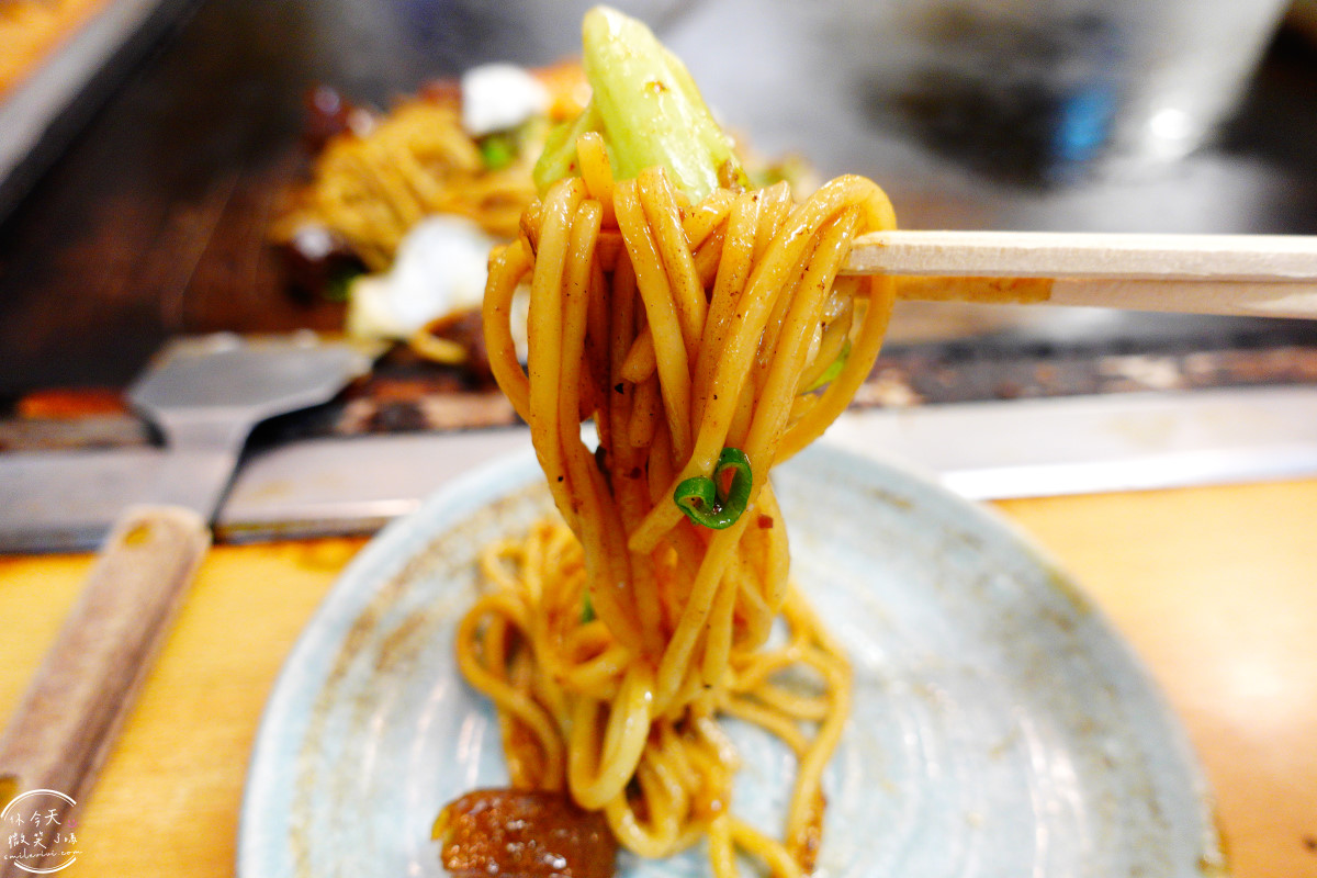 神戶三宮美食推薦∥長田本庄軒三宮Center Plaza店 B1,神戶在地人也愛吃!日本鐵板炒麵控必吃︱神戶日式炒麵專賣店,經典炒麵名店︱神戶必吃餐廳 - 第24張圖 長田本庄軒