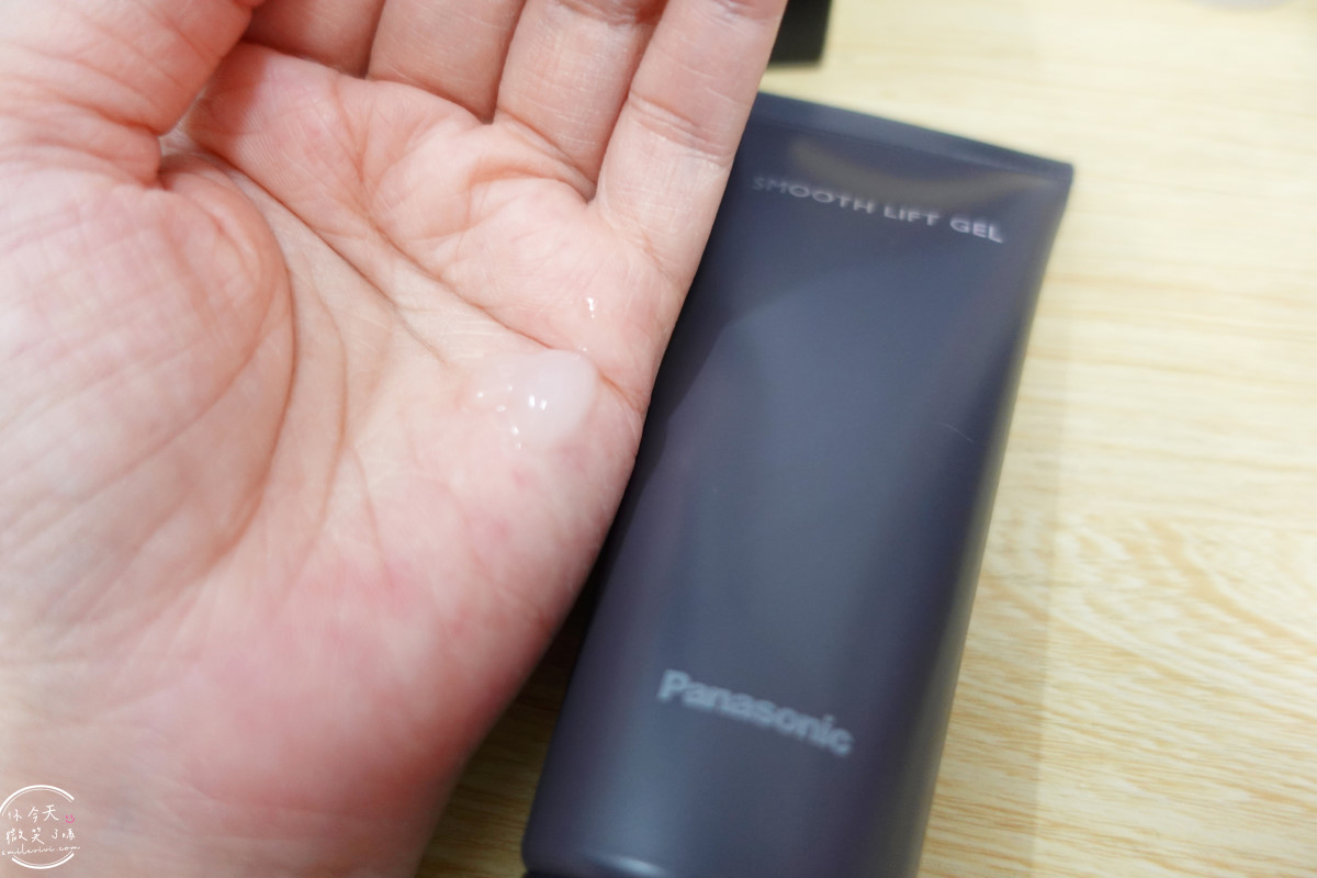日本熱銷∥Panasonic Vitalift RF EH-SR86 美容儀,使用心得與真實評價︱臉部拉提、抗老、清潔一次搞定︱搭配app日本官方with Panasonic Beauty紀錄︱松下提拉護理面部儀 - 第38張圖 EH-SR86