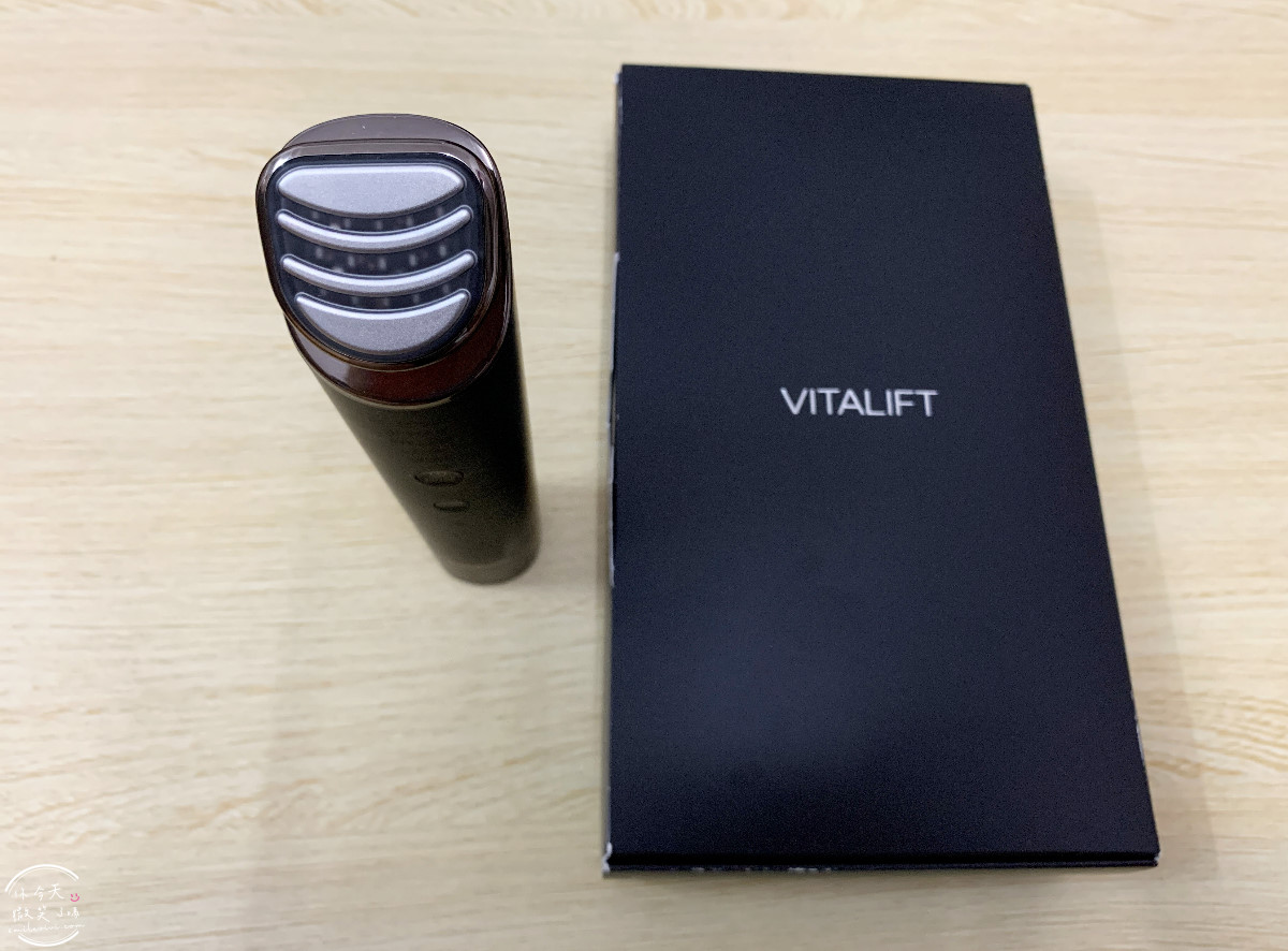 日本熱銷∥Panasonic Vitalift RF EH-SR86 美容儀,使用心得與真實評價︱臉部拉提、抗老、清潔一次搞定︱搭配app日本官方with Panasonic Beauty紀錄︱松下提拉護理面部儀 - 第40張圖 EH-SR86