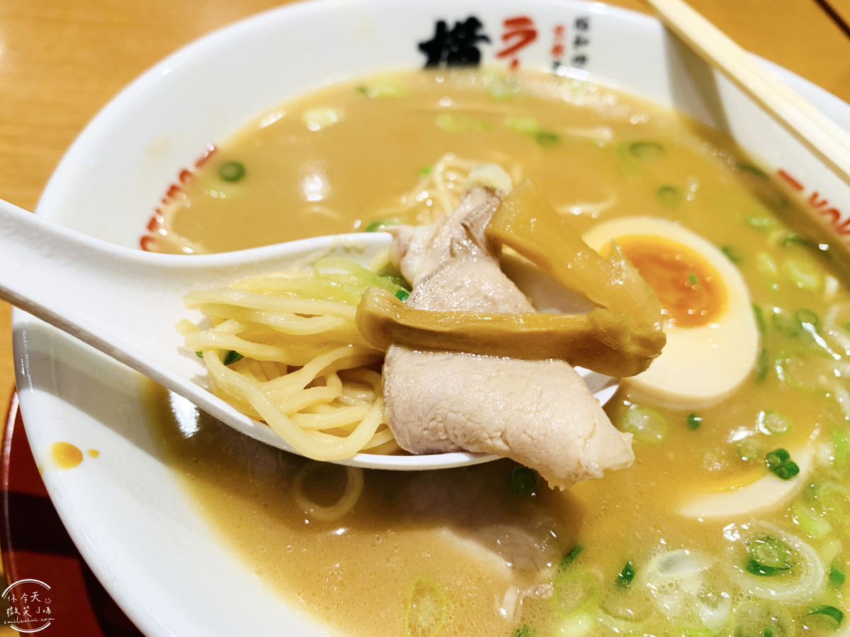 大阪平價拉麵推薦∥橫綱拉麵PLATPLAT堺店(ラーメン横綱),免費青蔥吃到飽,平價濃厚豚骨湯頭心得︱人氣連鎖拉麵店,老牌拉麵品牌︱大阪堺市餐廳推薦 - 第21張圖