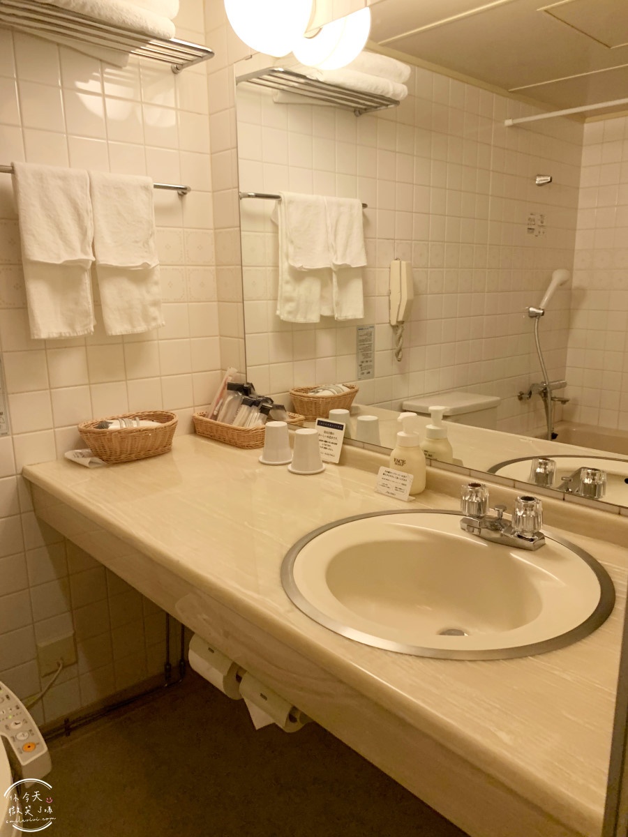 日本富山飯店推薦∥富山第一飯店 Toyama Dai-ichi Hotel,兩小床房型︱住在富山城旁、立山黑部交通方便︱立山黑部行程前後最佳中繼站 - 第36張圖