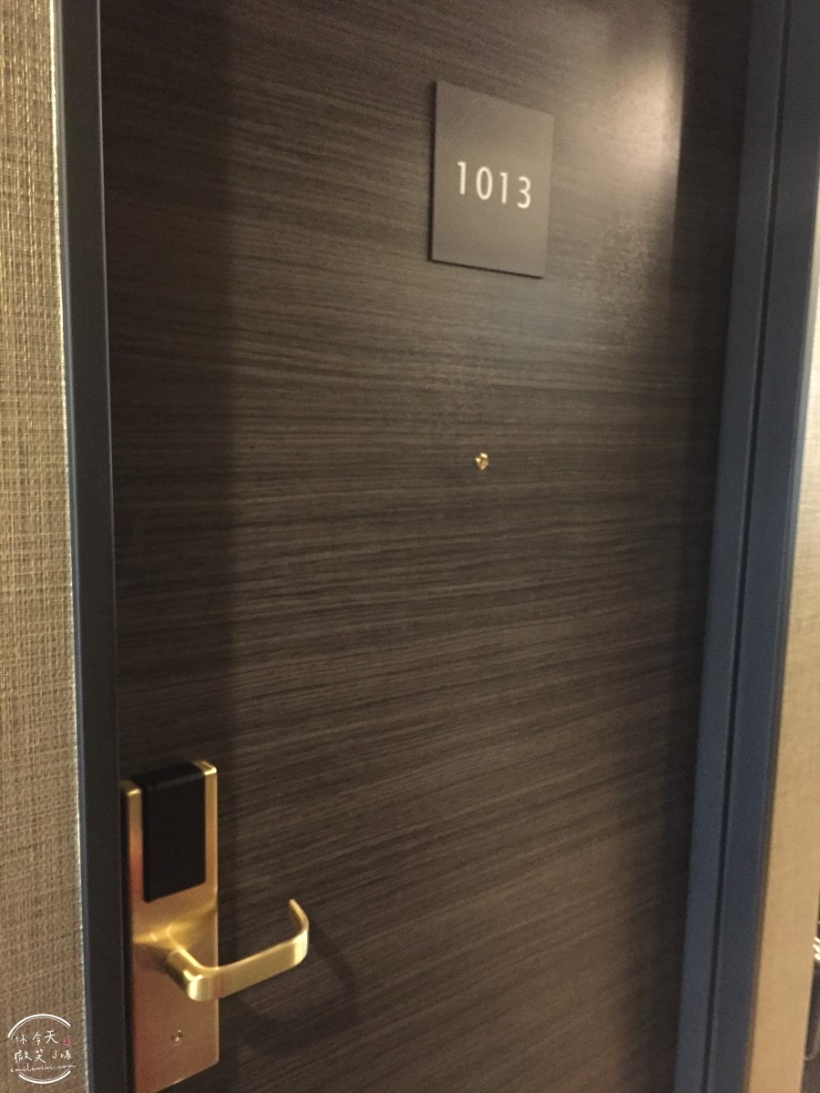 大阪住宿體驗∥APA HOTEL新大阪南(アパホテル 新大阪駅南)No.276︱單人房型設計精巧,含早餐,價格昂貴︱乾淨安靜的住宿選擇︱近JR新大阪站,搭新幹線超省時 - 第19張圖