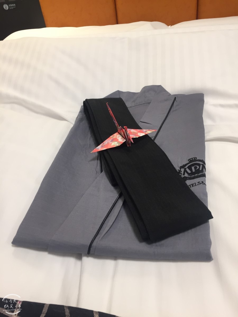 大阪住宿體驗∥APA HOTEL新大阪南(アパホテル 新大阪駅南)No.276︱單人房型設計精巧,含早餐,價格昂貴︱乾淨安靜的住宿選擇︱近JR新大阪站,搭新幹線超省時 - 第24張圖