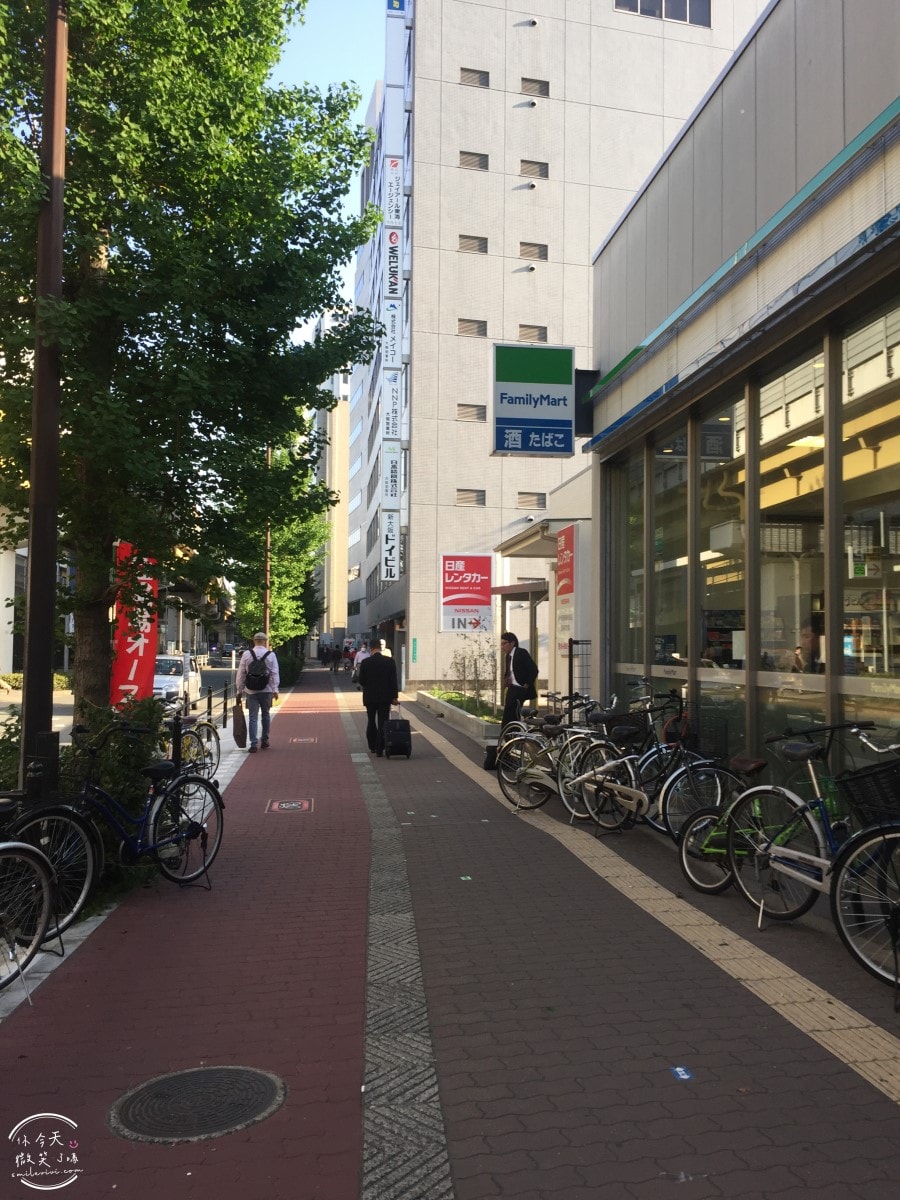 大阪住宿體驗∥APA HOTEL新大阪南(アパホテル 新大阪駅南)No.276︱單人房型設計精巧,含早餐,價格昂貴︱乾淨安靜的住宿選擇︱近JR新大阪站,搭新幹線超省時 - 第4張圖