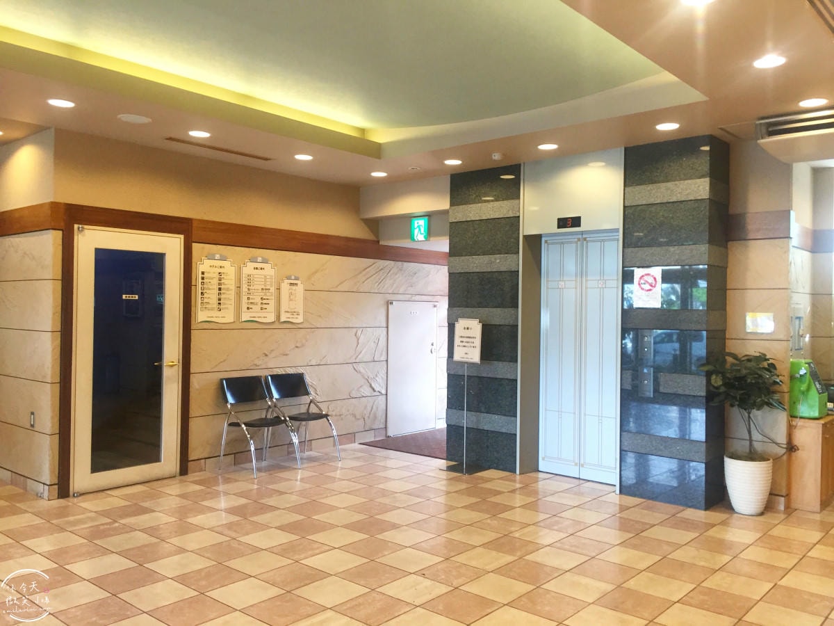 沖繩自由行住宿∥沖繩Chabira Hotel那霸(チャビラホテル那覇)單人房型,早餐免費︱那霸單軌小祿站AEON購物中心旁︱離機場近、自由行超方便,步行可到國際通&單軌站 - 第7張圖 Chabira Hotel Naha