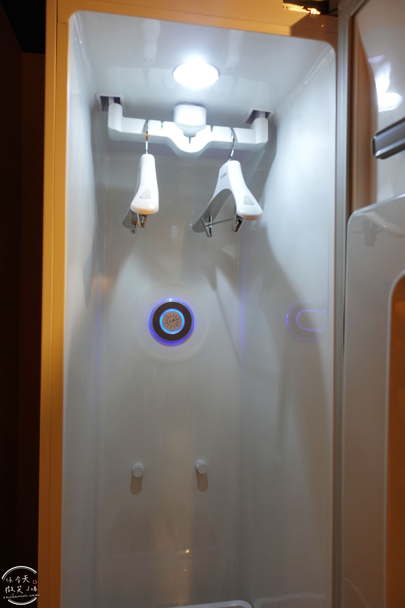 東京住宿推薦∥東京海茵娜酒店淺草橋Henn na Hotel Tokyo Asakusabashi(変なホテル)︱兩小床房型,房價、交通、設施完整攻略︱淺草橋站步行1分鐘,CP值高的機器人飯店 - 第50張圖