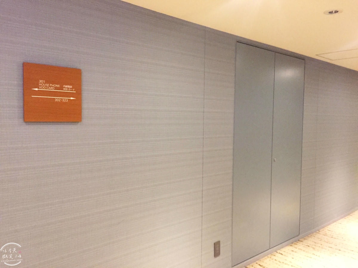 沖繩國際通住宿推薦∥那霸格拉斯麗飯店(Hotel Gracery Naha),兩小床房型完整開箱︱國際通正中間,逛街購物超方便!地點絕佳、購物超方便,也有停車場 - 第12張圖