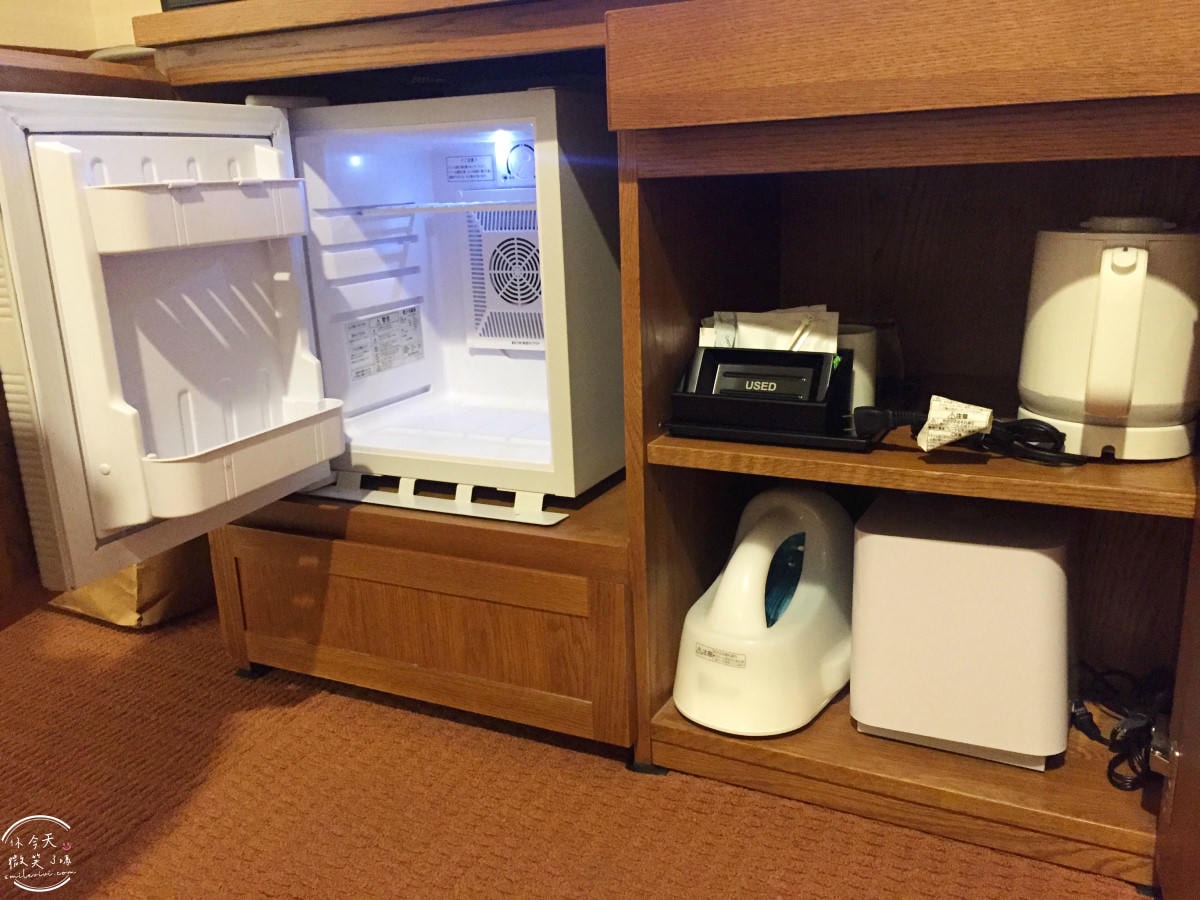 沖繩國際通住宿推薦∥那霸格拉斯麗飯店(Hotel Gracery Naha),兩小床房型完整開箱︱國際通正中間,逛街購物超方便!地點絕佳、購物超方便,也有停車場 - 第25張圖