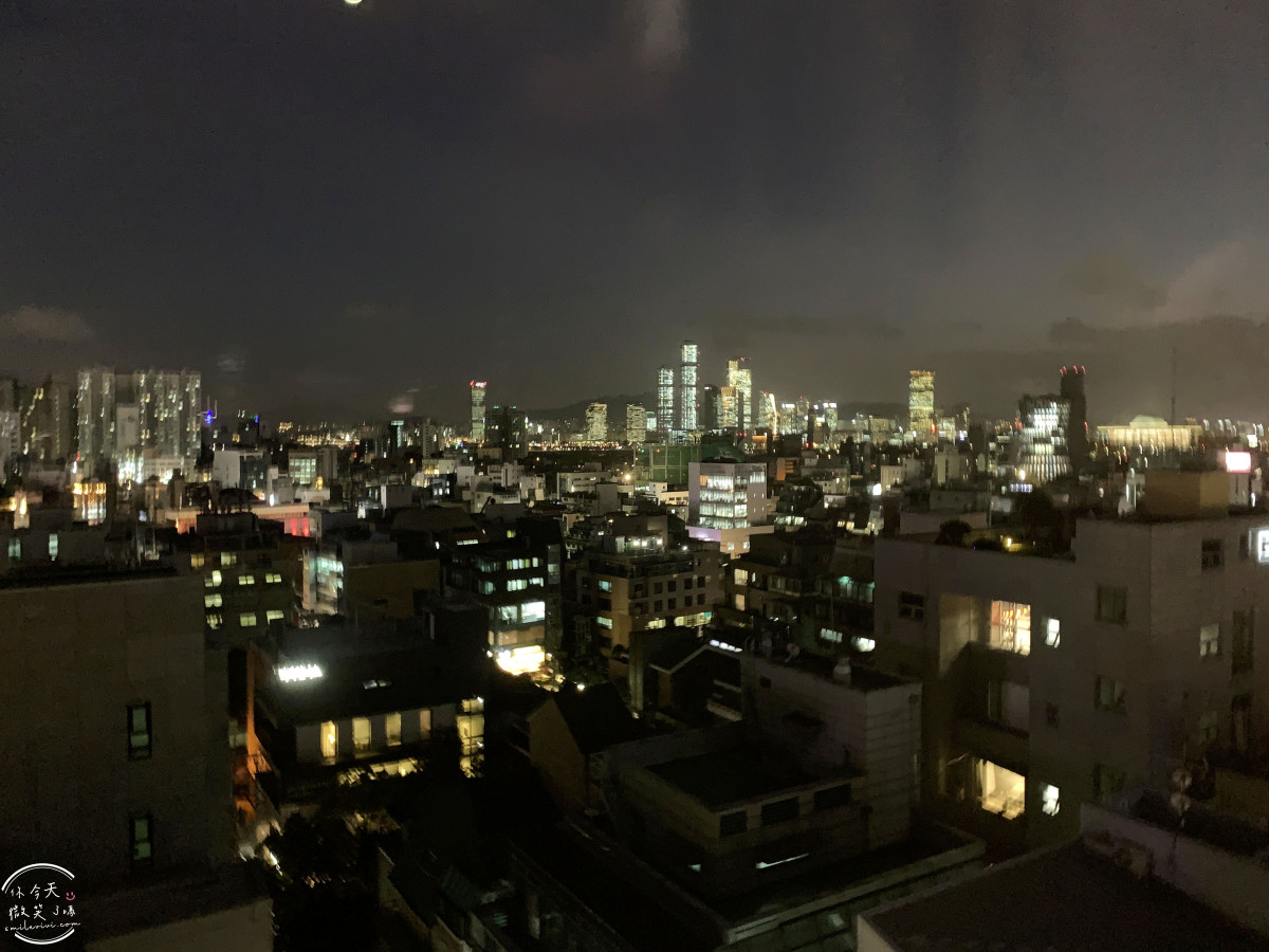 弘大飯店首選∥弘大設計師飯店(Hotel The Designers Hongdae),鄰近地鐵與商圈超方便︱雙人床,有浴缸可泡澡,簡約乾淨︱交通方便、環境舒適、CP值超高的首爾住宿推薦 - 第40張圖 Hotel The Designers Hongdae