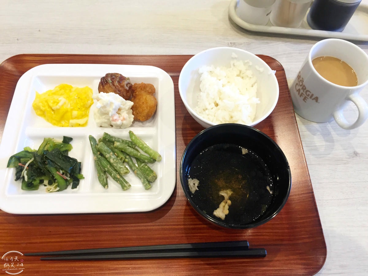 大阪堺市住宿推薦∥KURETAKE INN南海堺站前店(くれたけイン南海堺駅前)︱南海堺站前吳竹酒店免費早餐、啤酒暢飲、房間乾淨、大眾湯池︱大阪近郊堺市飯店價格便宜,離大阪難波20分鐘 - 第56張圖