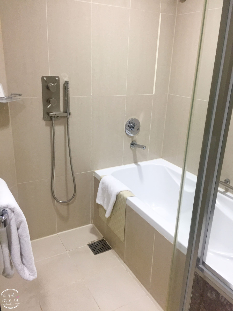 首爾住宿推薦∥麻浦樂天城市酒店(Lotte City Hotel Mapo),附泳池、健身房,一大床房型舒適滿分!地鐵孔德站直通,交通地點超完美、生活機能滿分︱樂天飯店集團,商務與旅遊首選住宿 - 第32張圖 Lotte City Hotel Mapo