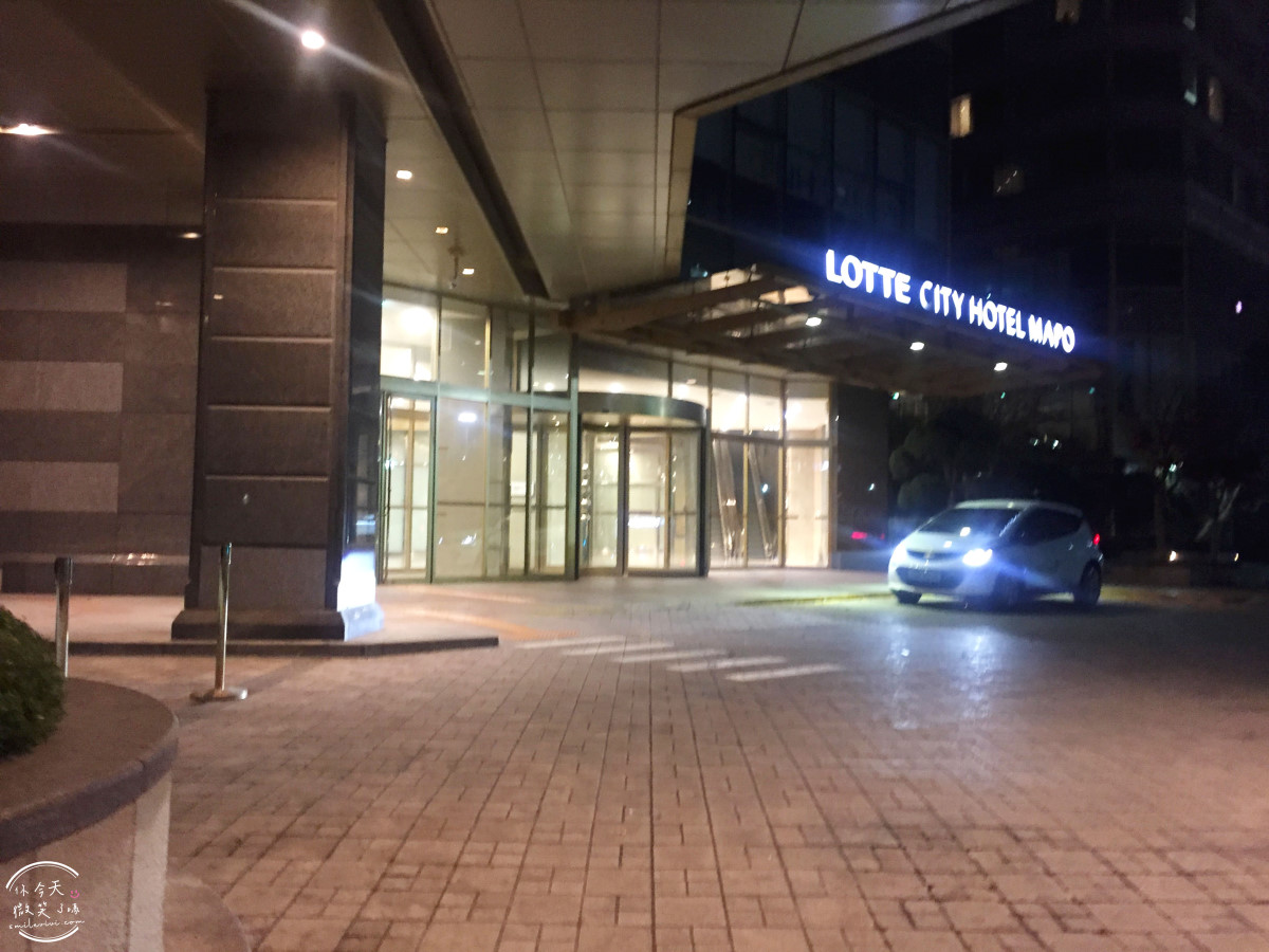 首爾住宿推薦∥麻浦樂天城市酒店(Lotte City Hotel Mapo),附泳池、健身房,一大床房型舒適滿分!地鐵孔德站直通,交通地點超完美、生活機能滿分︱樂天飯店集團,商務與旅遊首選住宿 - 第46張圖 Lotte City Hotel Mapo