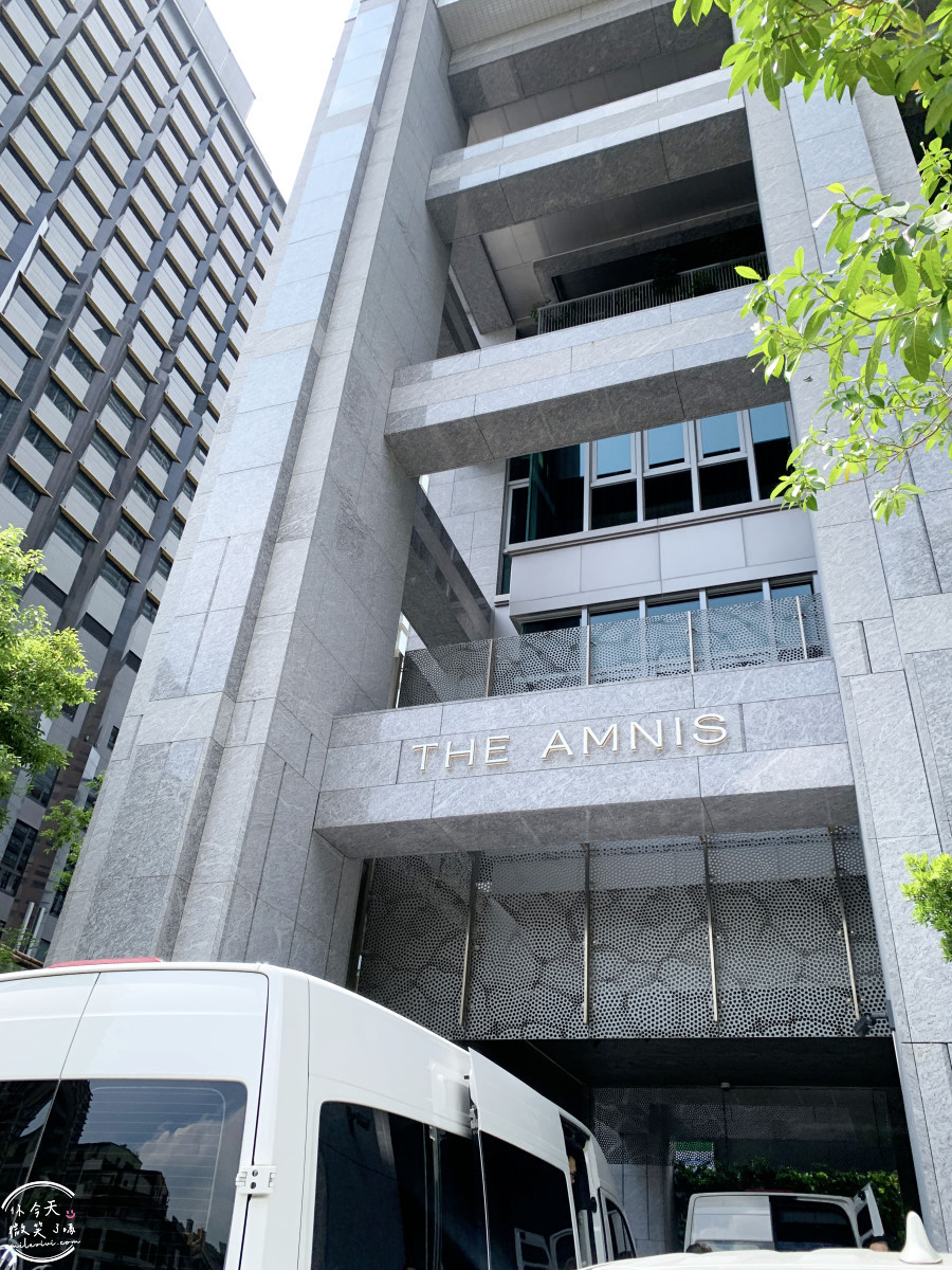 高雄最夢幻早午餐∥然一酒店 THE AMNIS 28 樓 雲垂樓︱干貝海鮮墨魚麵+精緻自助吧+氣泡酒暢飲的完美週末!六款主餐任選x鼎泰豐聯名,奢華菜單一次看! - 第3張圖 In Jade Lounge