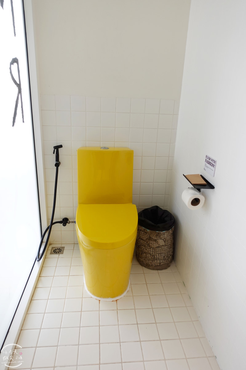 曼谷住宿推薦∥The Fig Lobby 曼谷無花果大堂酒店，曼谷最潮藝術飯店，拍照控必住！各房型分享，價格親民、游泳池、早餐、酒吧設施超完善︱入住一間會讓你「捨不得退房」的藝術旅館