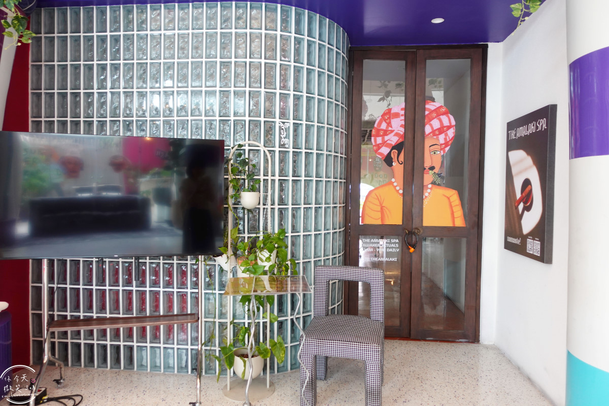 曼谷住宿推薦∥The Fig Lobby 曼谷無花果大堂酒店，曼谷最潮藝術飯店，拍照控必住！各房型分享，價格親民、游泳池、早餐、酒吧設施超完善︱入住一間會讓你「捨不得退房」的藝術旅館