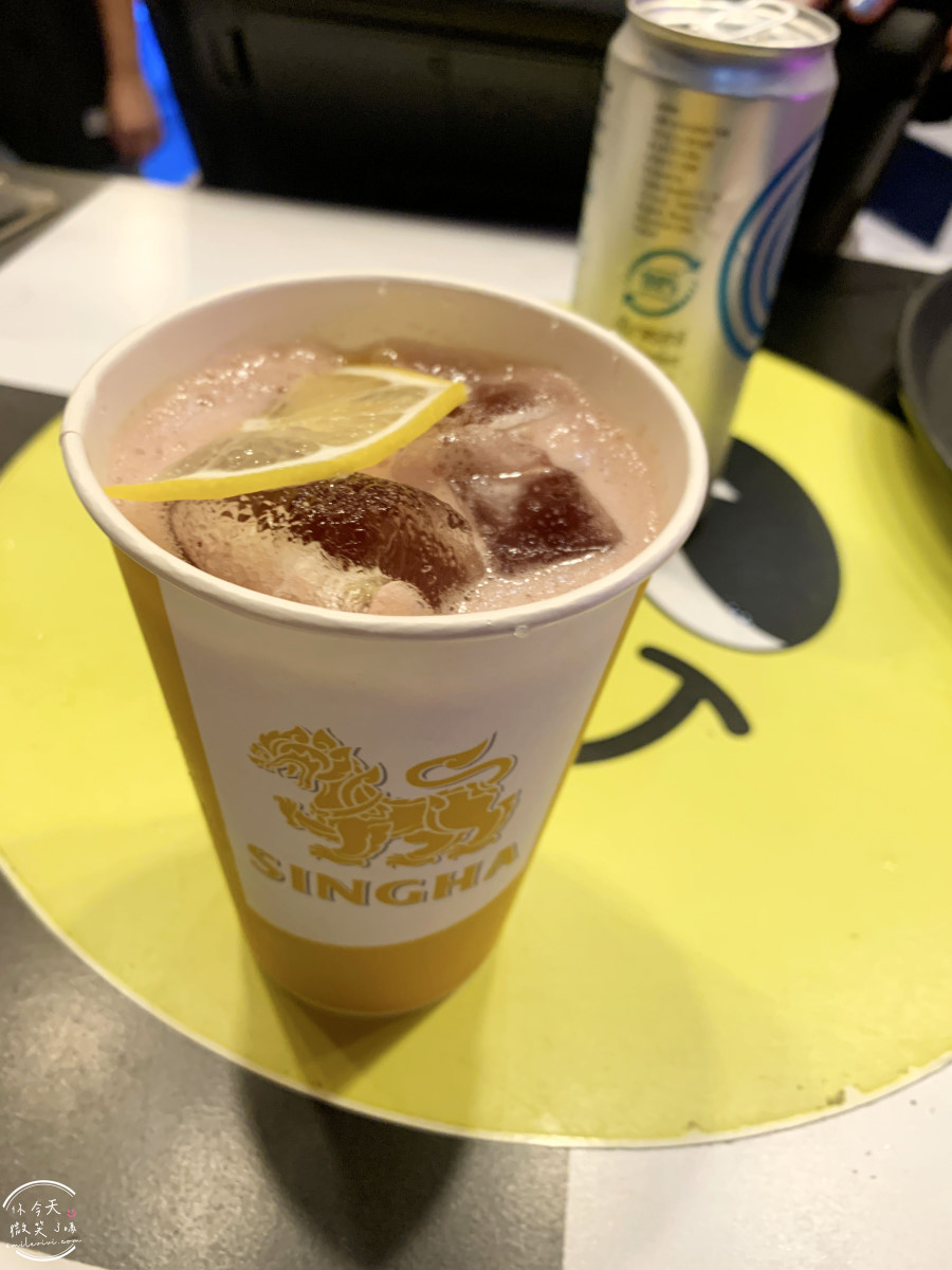 曼谷住宿推薦∥The Fig Lobby 曼谷無花果大堂酒店，曼谷最潮藝術飯店，拍照控必住！各房型分享，價格親民、游泳池、早餐、酒吧設施超完善︱入住一間會讓你「捨不得退房」的藝術旅館