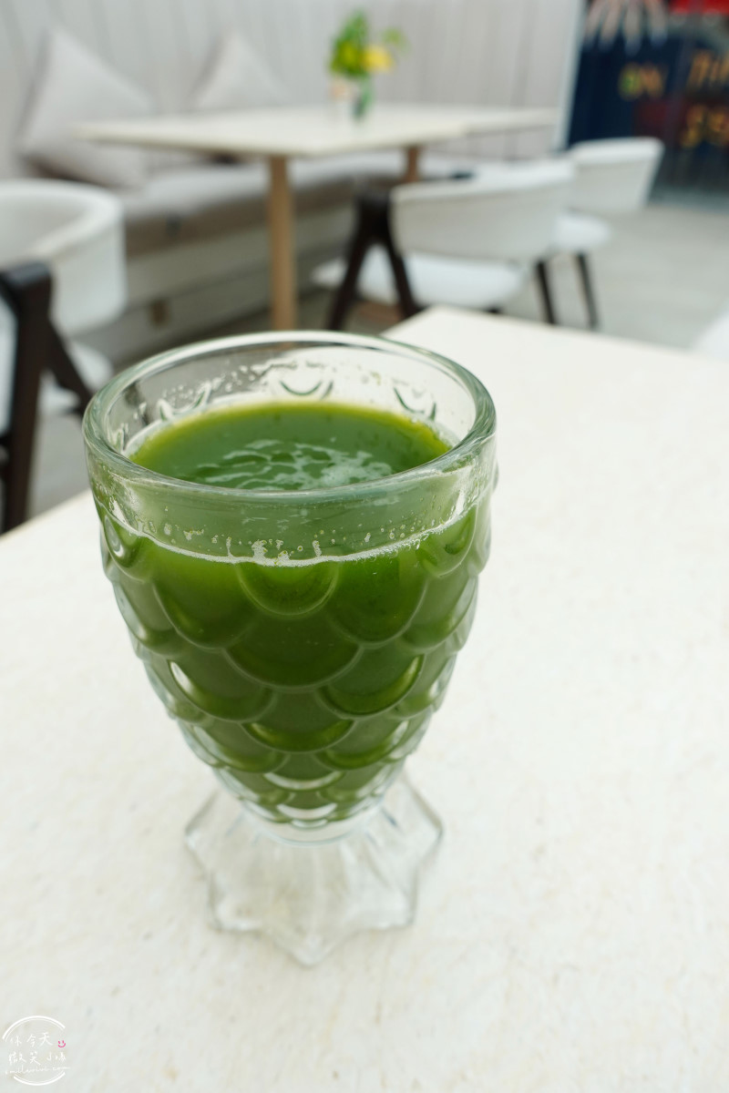 曼谷住宿推薦∥The Fig Lobby 曼谷無花果大堂酒店，曼谷最潮藝術飯店，拍照控必住！各房型分享，價格親民、游泳池、早餐、酒吧設施超完善︱入住一間會讓你「捨不得退房」的藝術旅館