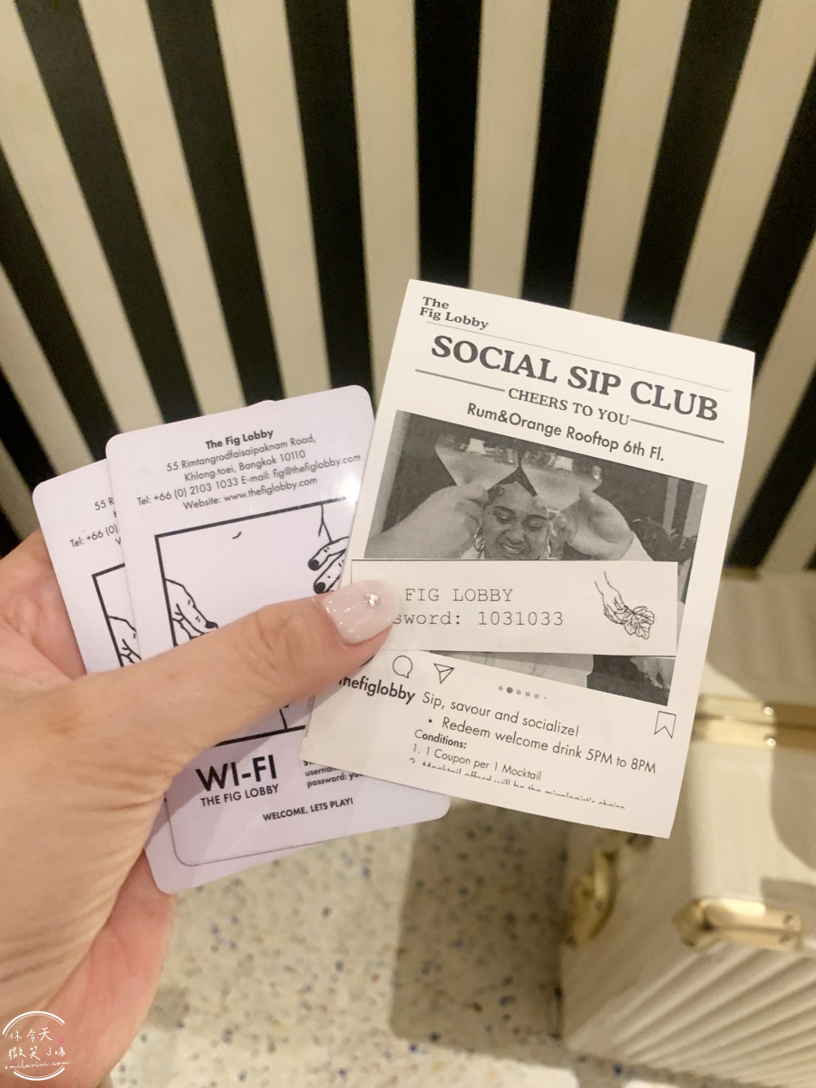 曼谷住宿推薦∥The Fig Lobby 曼谷無花果大堂酒店，曼谷最潮藝術飯店，拍照控必住！各房型分享，價格親民、游泳池、早餐、酒吧設施超完善︱入住一間會讓你「捨不得退房」的藝術旅館