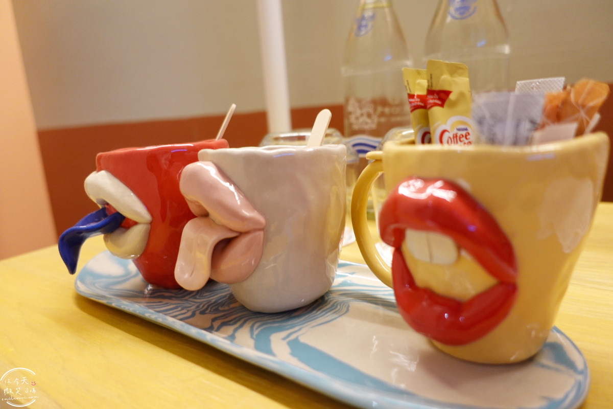 曼谷住宿推薦∥The Fig Lobby 曼谷無花果大堂酒店，曼谷最潮藝術飯店，拍照控必住！各房型分享，價格親民、游泳池、早餐、酒吧設施超完善︱入住一間會讓你「捨不得退房」的藝術旅館