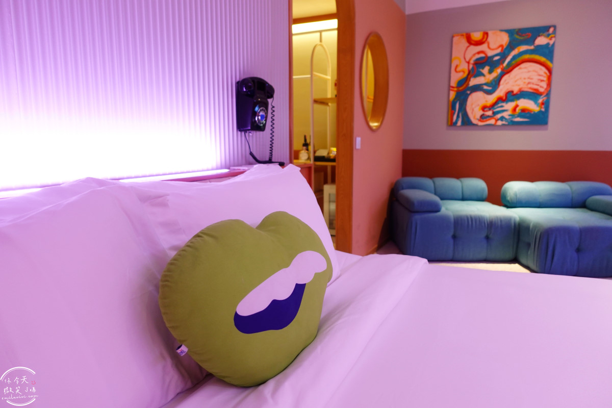 曼谷住宿推薦∥The Fig Lobby 曼谷無花果大堂酒店，曼谷最潮藝術飯店，拍照控必住！各房型分享，價格親民、游泳池、早餐、酒吧設施超完善︱入住一間會讓你「捨不得退房」的藝術旅館