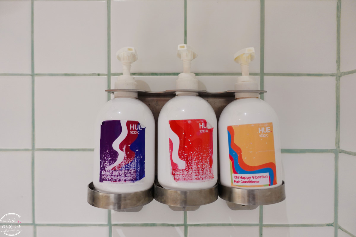 曼谷住宿推薦∥The Fig Lobby 曼谷無花果大堂酒店，曼谷最潮藝術飯店，拍照控必住！各房型分享，價格親民、游泳池、早餐、酒吧設施超完善︱入住一間會讓你「捨不得退房」的藝術旅館