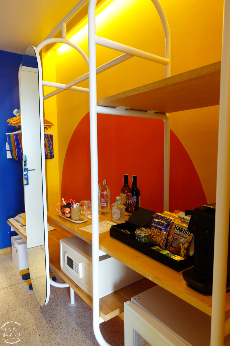 曼谷住宿推薦∥The Fig Lobby 曼谷無花果大堂酒店，曼谷最潮藝術飯店，拍照控必住！各房型分享，價格親民、游泳池、早餐、酒吧設施超完善︱入住一間會讓你「捨不得退房」的藝術旅館