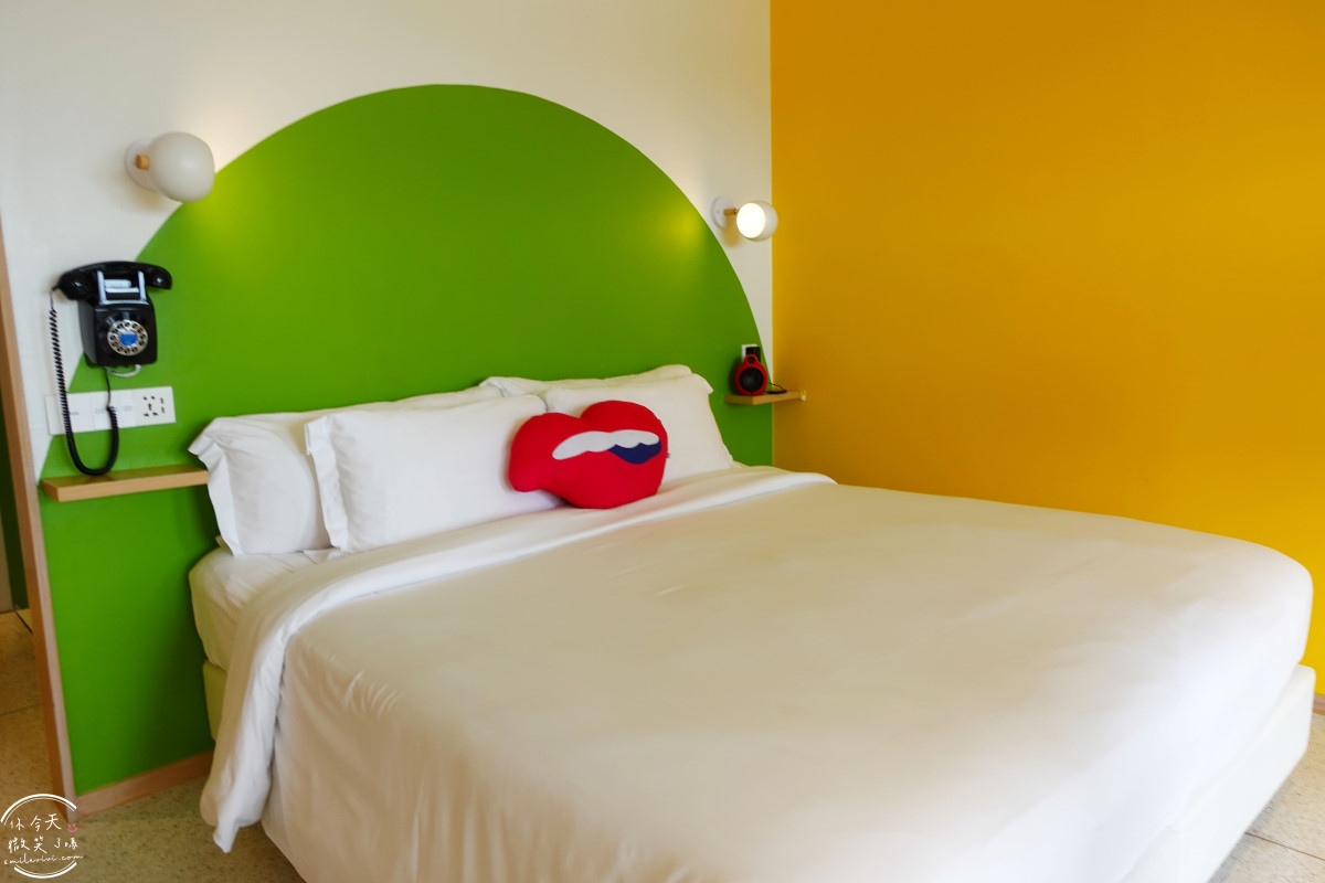 曼谷住宿推薦∥The Fig Lobby 曼谷無花果大堂酒店，曼谷最潮藝術飯店，拍照控必住！各房型分享，價格親民、游泳池、早餐、酒吧設施超完善︱入住一間會讓你「捨不得退房」的藝術旅館