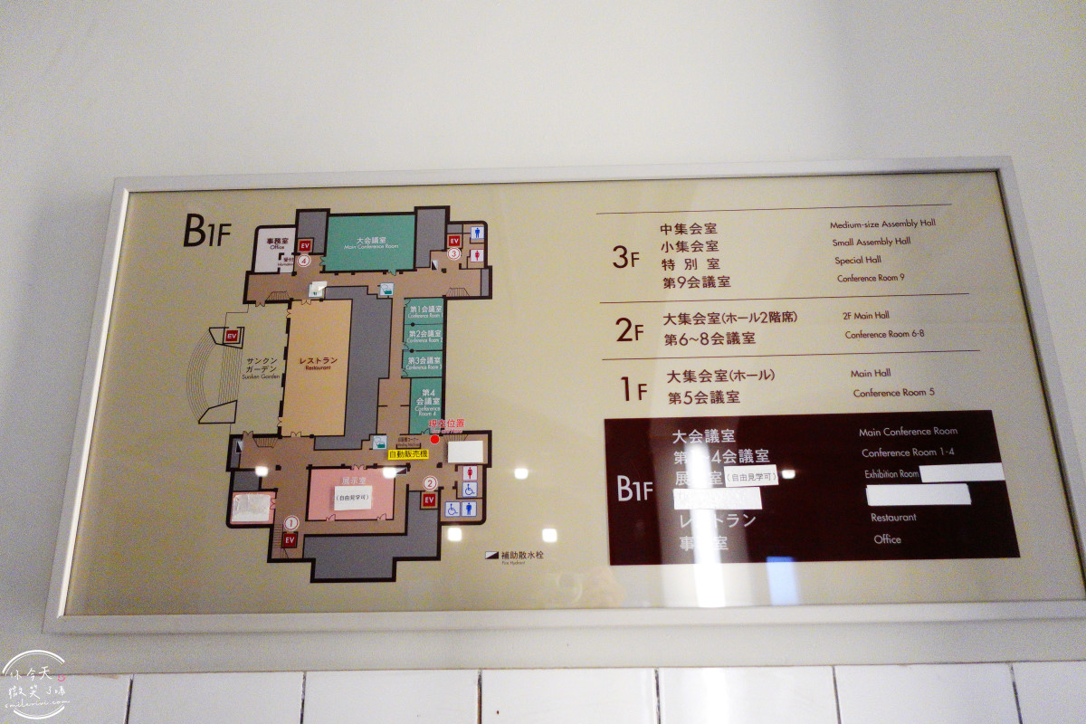 大阪中之島景點推薦∥大阪市中央公會堂，百年紅磚建築，免門票拍照點、建築亮點一次掌握︱大阪市中央公會堂餐廳菜單︱第一次大阪自由行必去！