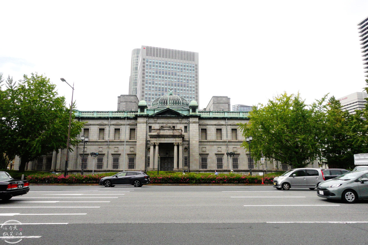 大阪中之島景點推薦∥大阪市中央公會堂，百年紅磚建築，免門票拍照點、建築亮點一次掌握︱大阪市中央公會堂餐廳菜單︱第一次大阪自由行必去！