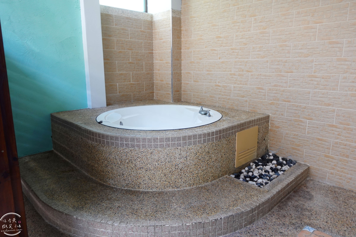 小琉球住宿首選∥河堤漫旅杉板灣VILLA,各種房型開箱!泳池+VILLA+庭園房,度假氛圍滿分︱小琉球海景住宿新地標,文青系度假感滿滿︱海景第一排超chill!小琉球最美住宿 - 第19張圖 河堤漫旅杉板灣VILLA