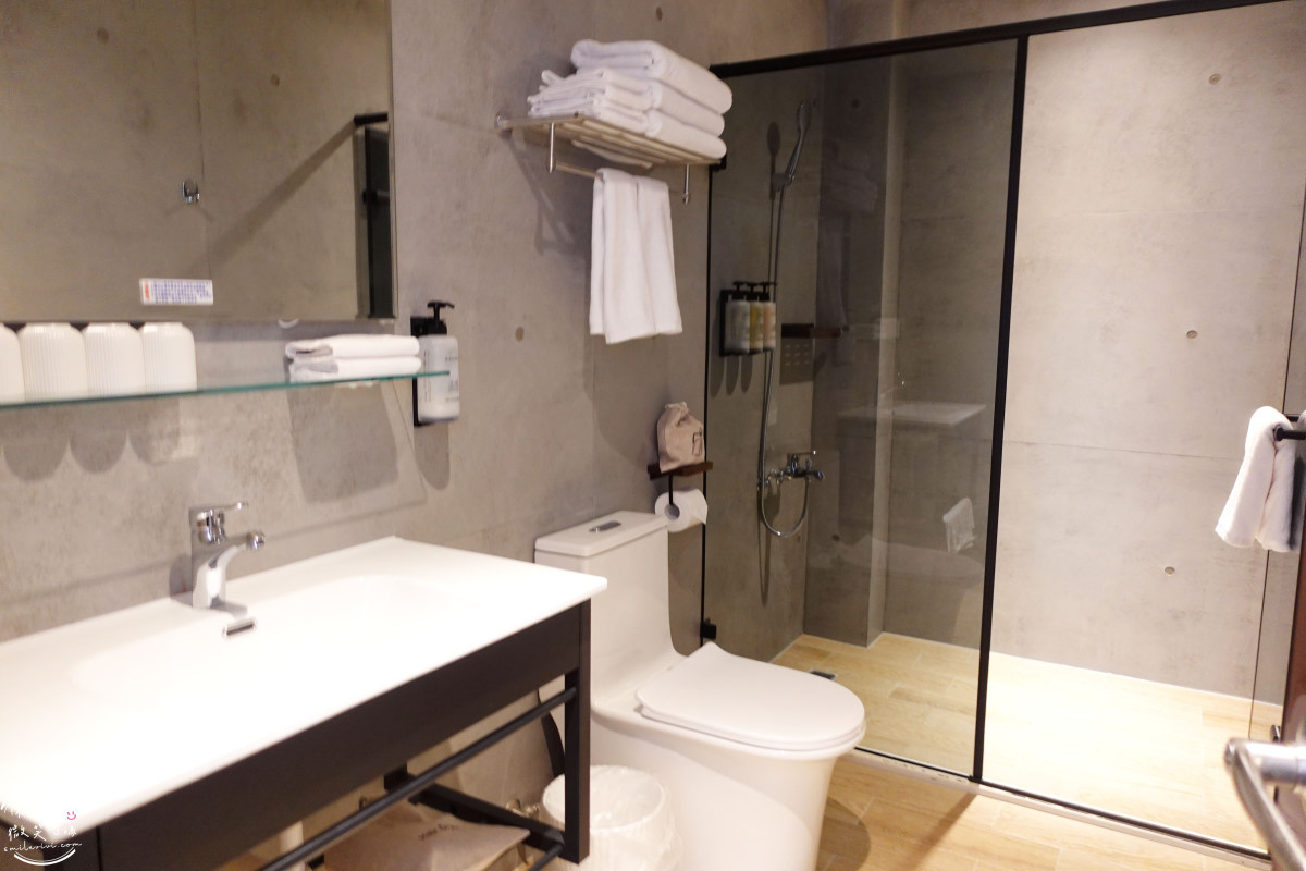 小琉球住宿首選∥河堤漫旅杉板灣VILLA,各種房型開箱!泳池+VILLA+庭園房,度假氛圍滿分︱小琉球海景住宿新地標,文青系度假感滿滿︱海景第一排超chill!小琉球最美住宿 - 第88張圖 河堤漫旅杉板灣VILLA