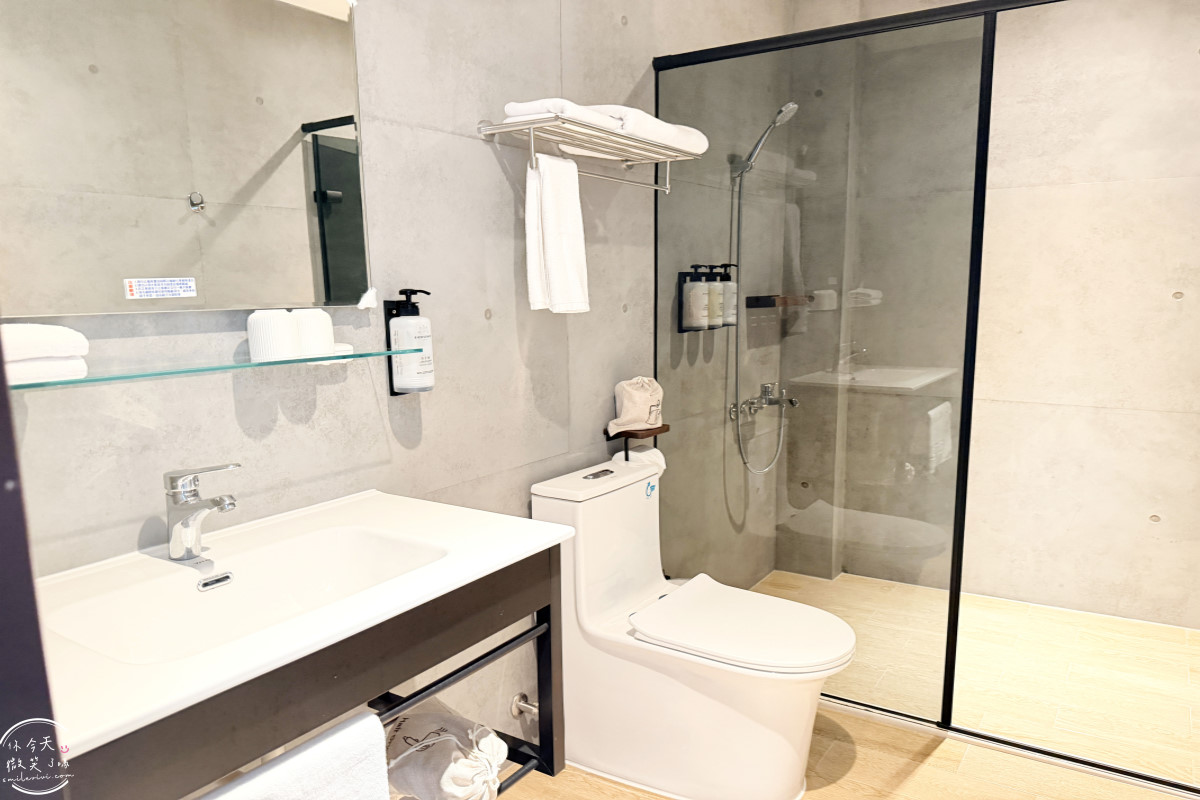 小琉球住宿首選∥河堤漫旅杉板灣VILLA,各種房型開箱!泳池+VILLA+庭園房,度假氛圍滿分︱小琉球海景住宿新地標,文青系度假感滿滿︱海景第一排超chill!小琉球最美住宿 - 第59張圖 河堤漫旅杉板灣VILLA