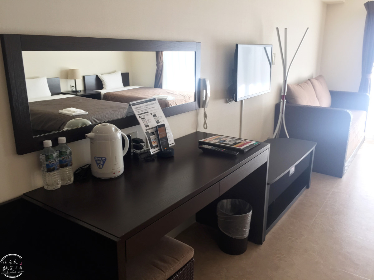 沖繩北谷住宿推薦∥門巴公寓酒店 MONPA HOTEL 北谷海濱公寓式酒店，小廚房＋海景陽台超加分︱沖繩自由行住宿怎麼選？北谷美國村海景公寓式酒店︱沖繩親子、長住住宿推薦