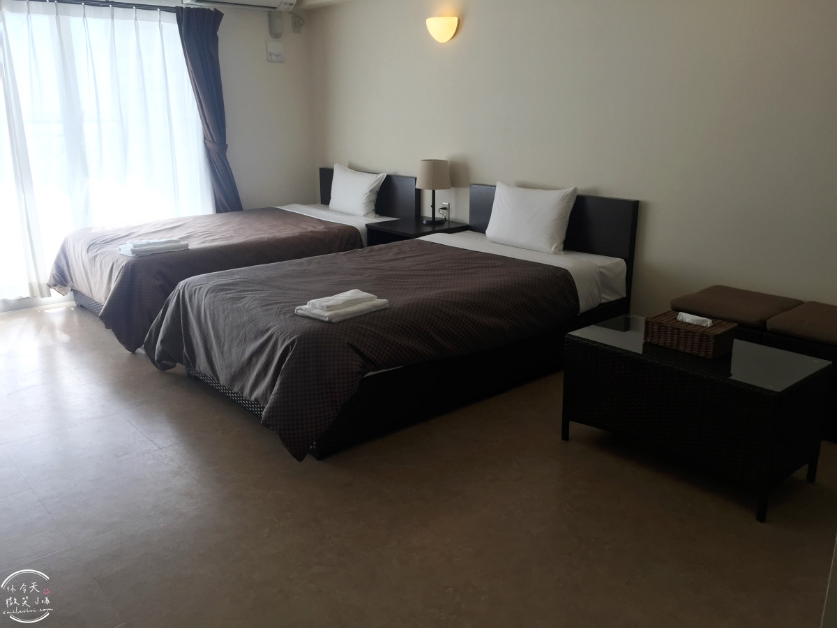 沖繩北谷住宿推薦∥門巴公寓酒店 MONPA HOTEL 北谷海濱公寓式酒店，小廚房＋海景陽台超加分︱沖繩自由行住宿怎麼選？北谷美國村海景公寓式酒店︱沖繩親子、長住住宿推薦