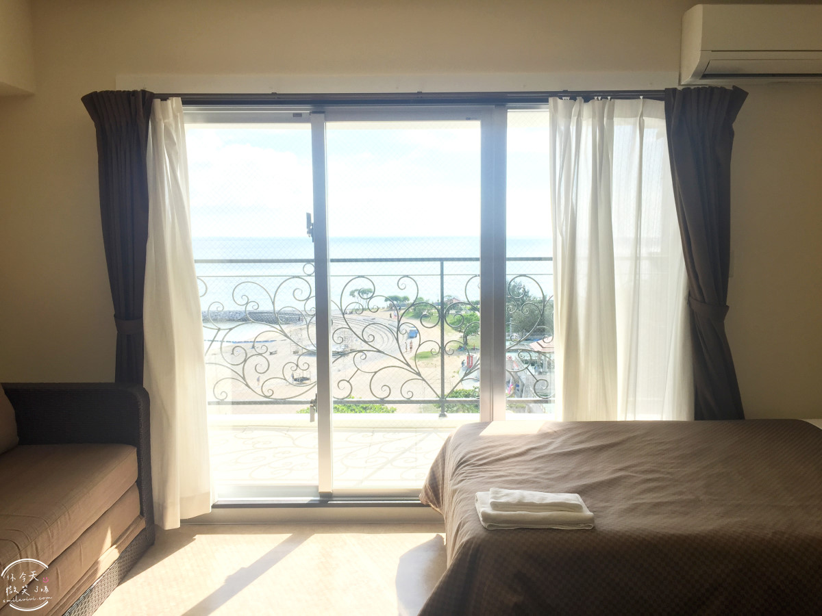 沖繩北谷住宿推薦∥門巴公寓酒店 MONPA HOTEL 北谷海濱公寓式酒店，小廚房＋海景陽台超加分︱沖繩自由行住宿怎麼選？北谷美國村海景公寓式酒店︱沖繩親子、長住住宿推薦