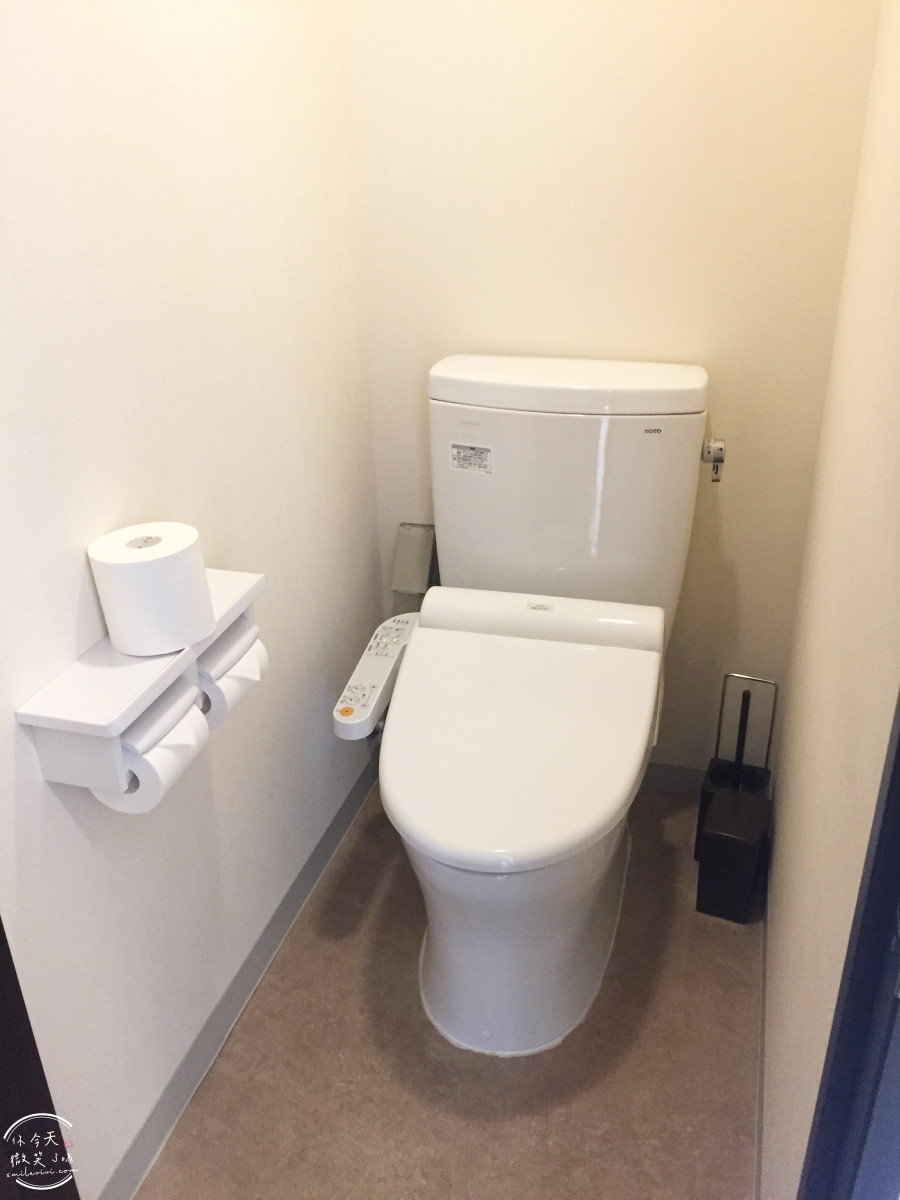 沖繩北谷住宿推薦∥門巴公寓酒店 MONPA HOTEL 北谷海濱公寓式酒店，小廚房＋海景陽台超加分︱沖繩自由行住宿怎麼選？北谷美國村海景公寓式酒店︱沖繩親子、長住住宿推薦