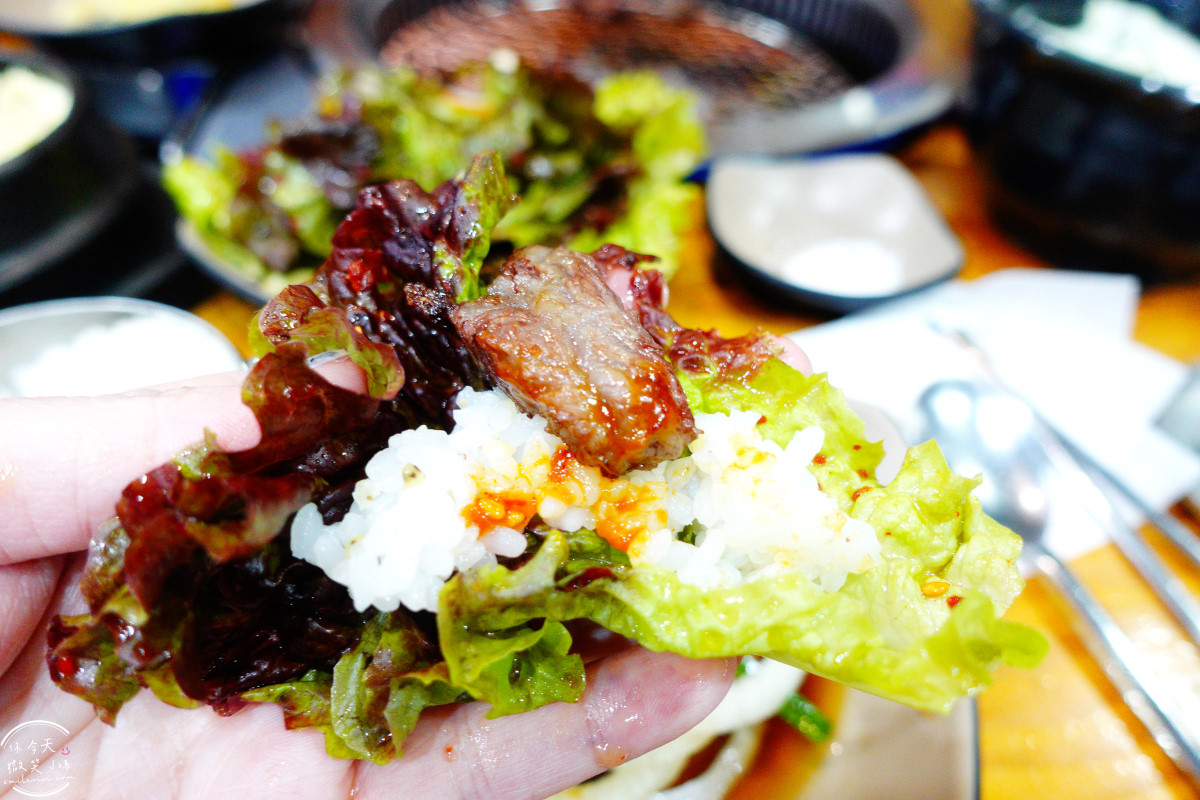 首爾韓牛推薦∥馬場洞沈家韓牛名家(심가네 한우고집)，可自己冰箱挑選韓牛︱價格優惠，韓牛拼盤必點，在地人也愛的韓牛名店！韓國首爾韓牛必吃