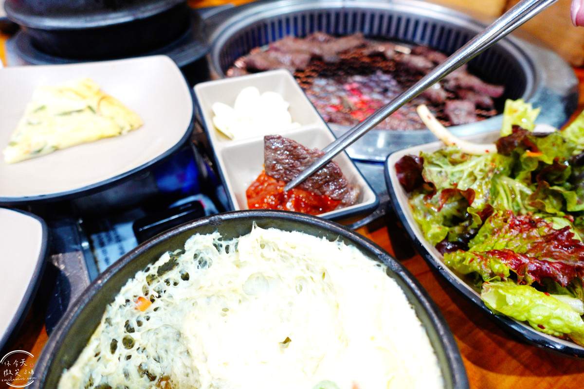 首爾韓牛推薦∥馬場洞沈家韓牛名家(심가네 한우고집)，可自己冰箱挑選韓牛︱價格優惠，韓牛拼盤必點，在地人也愛的韓牛名店！韓國首爾韓牛必吃