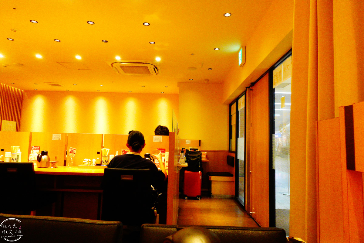 大阪天下茶屋美食∥彌生軒(YAYOI軒;やよい軒)唐揚炸雞定食，CP值超高的日式定食︱日本平價定食首選︱YAYOI軒天下茶屋店，南海商店天下茶屋