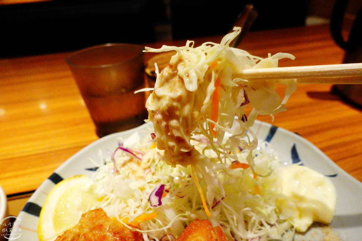 大阪天下茶屋美食∥彌生軒(YAYOI軒;やよい軒)唐揚炸雞定食，CP值超高的日式定食︱日本平價定食首選︱YAYOI軒天下茶屋店，南海商店天下茶屋