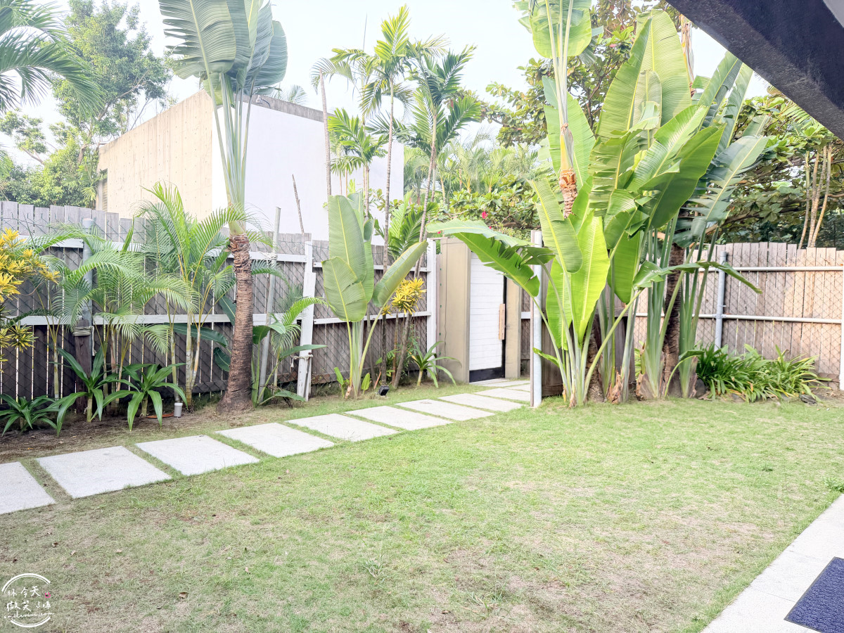 屏東東港新飯店∥河堤漫旅東琉暮沐，Villa、庭園各房型選擇、早餐、交通一次懂︱新開幕必住清單，三五好友家人包棟VILLA︱靜謐系渡假 Villa