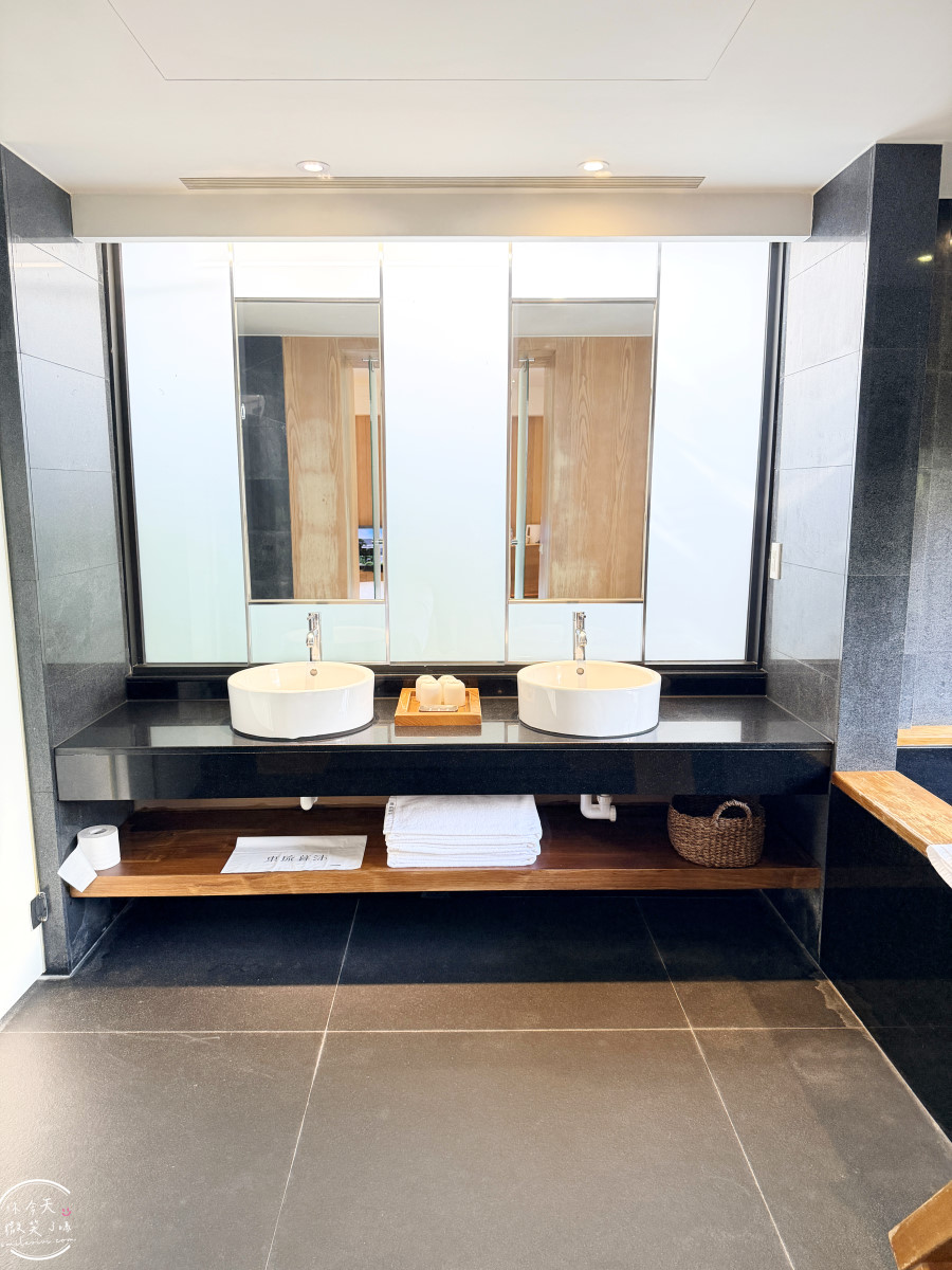 屏東東港新飯店∥河堤漫旅東琉暮沐，Villa、庭園各房型選擇、早餐、交通一次懂︱新開幕必住清單，三五好友家人包棟VILLA︱靜謐系渡假 Villa