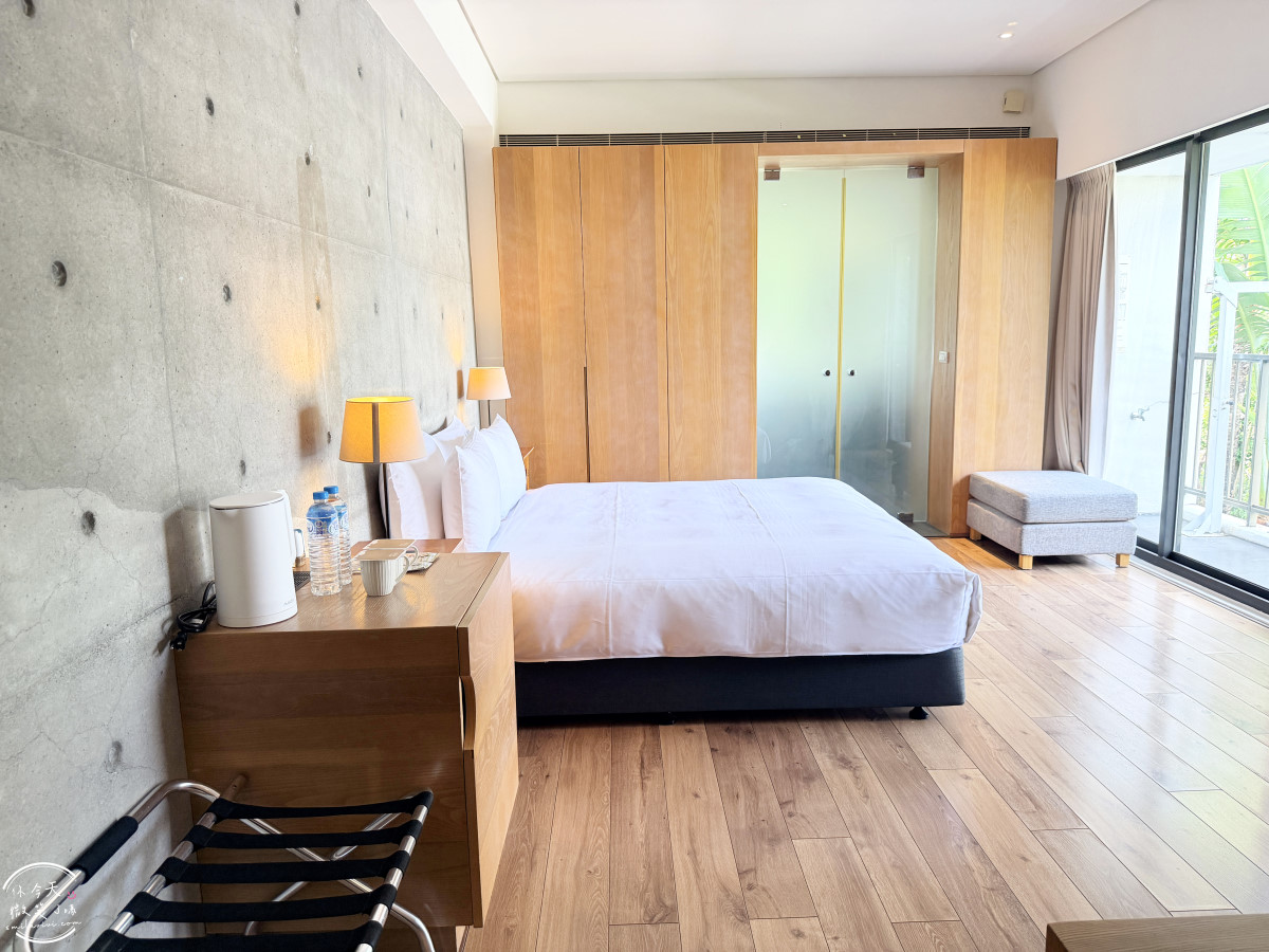 屏東東港新飯店∥河堤漫旅東琉暮沐，Villa、庭園各房型選擇、早餐、交通一次懂︱新開幕必住清單，三五好友家人包棟VILLA︱靜謐系渡假 Villa