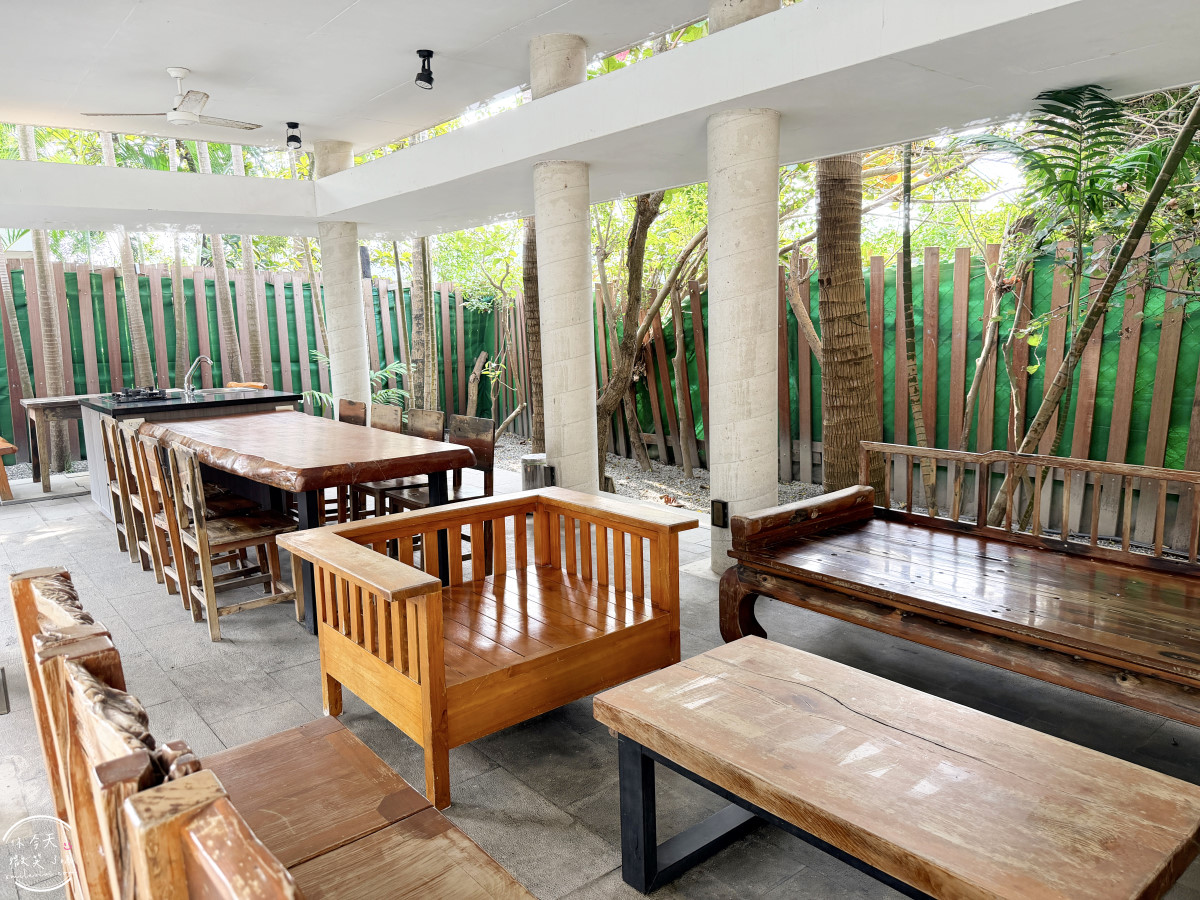 屏東東港新飯店∥河堤漫旅東琉暮沐，Villa、庭園各房型選擇、早餐、交通一次懂︱新開幕必住清單，三五好友家人包棟VILLA︱靜謐系渡假 Villa